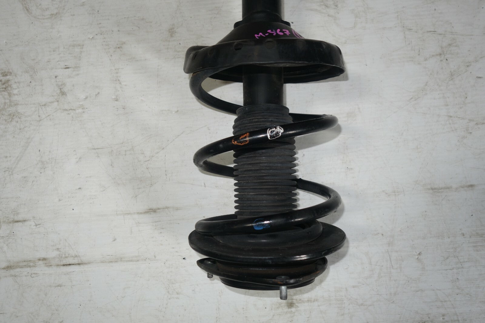 JDM 05-09 SUBARU LEGACY OUTBACK KYB FRONT LEFT SIDE SHOCK STRUT ASSEMBLY WAGON