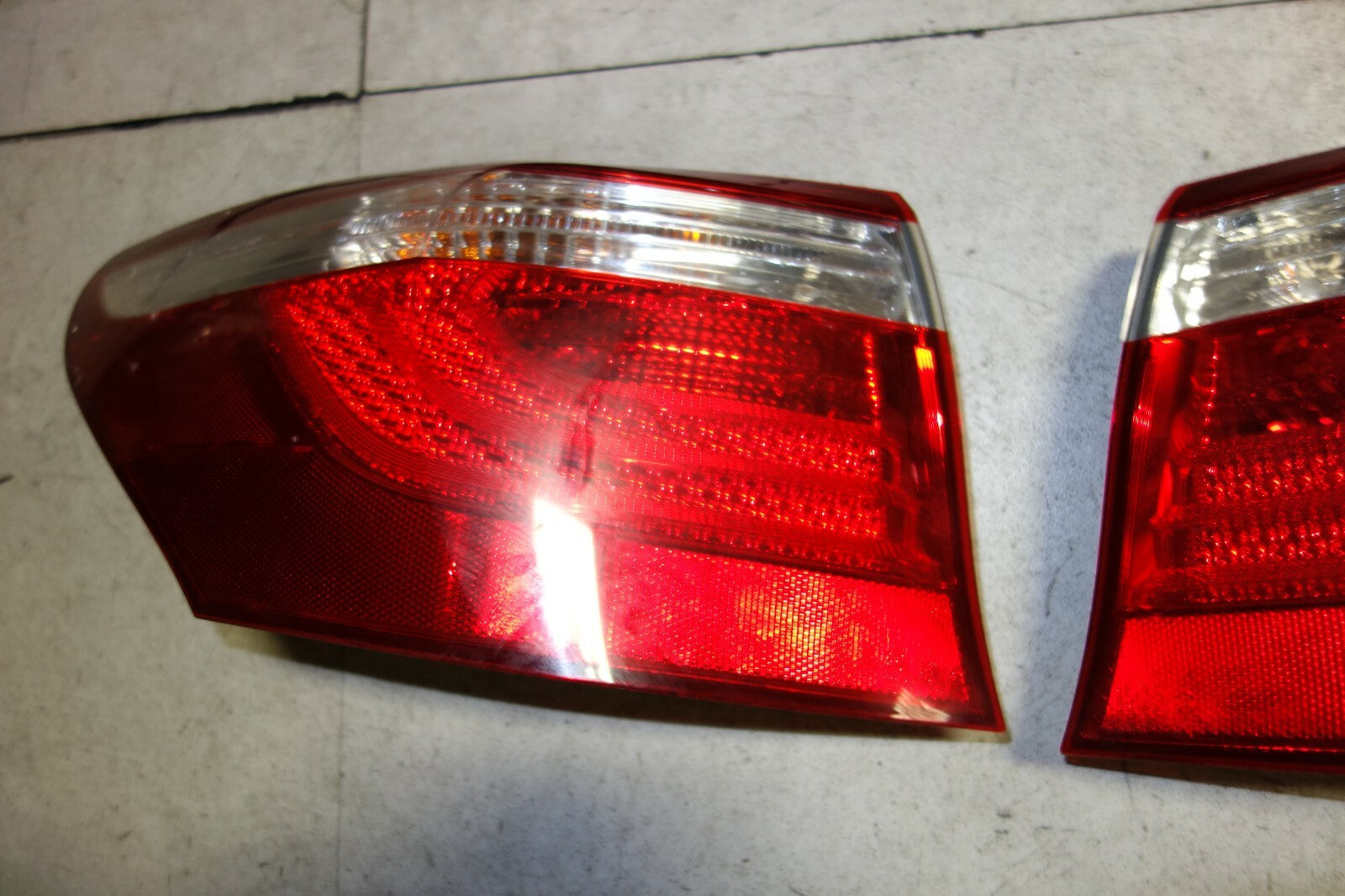 JDM Lexus LS460 Taillights 2007 2008 2009 OEM Genuine Tail Lamps Left & Right