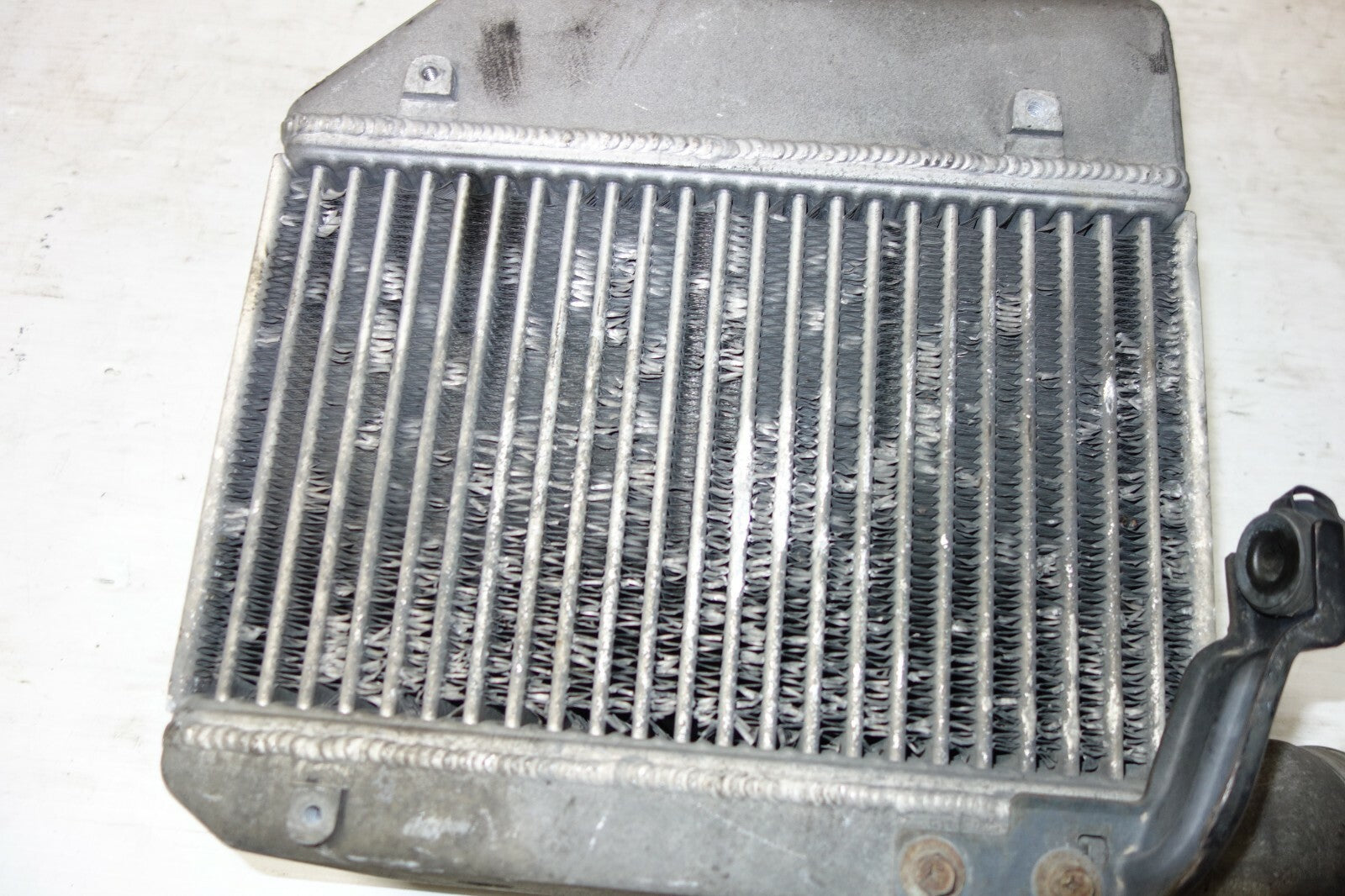 JDM 98-05 GENUINE TOYOTA ARISTO SIDE MOUND INTERCOOLER 2JZGTE TWIN TURBO JZS161