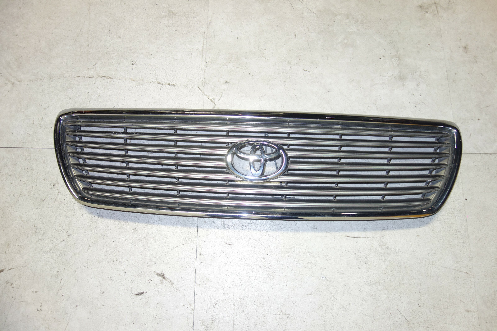 JDM Lexus LS430 / Toyota Celsior Front Grille Grill 2001-2003 UCF31 UCF30