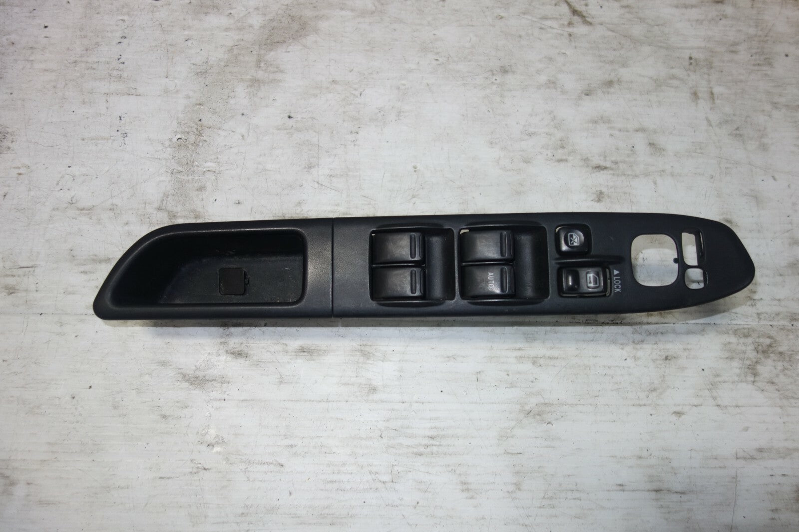 JDM 03-08 SUBARU FORESTER OEM WINDOW SWITCH RIGHT HAND DRIVE SG9 SG5 RHD