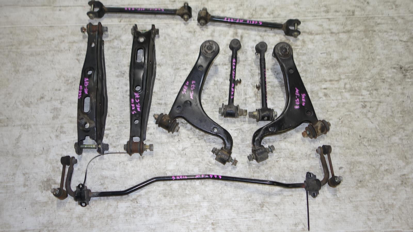 JDM Lexus IS300 / Altezza Rear Control Arms Suspension Set SXE10 OEM 2001-2005