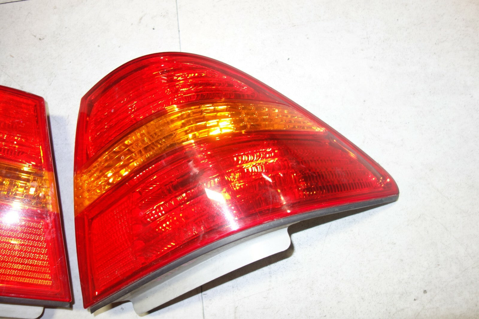 JDM 2001-2003 GENUINE TOYOTA LEXUS LS430 CELSIOR ZANKI OEM TAIL LIGHTS LAMPS SET