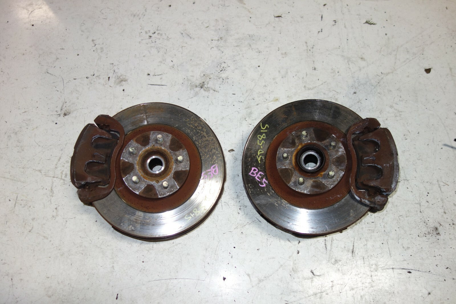 JDM Subaru Legacy BH5/BE5 Front Spindles Hub Calipers Left & Right 2000-2004