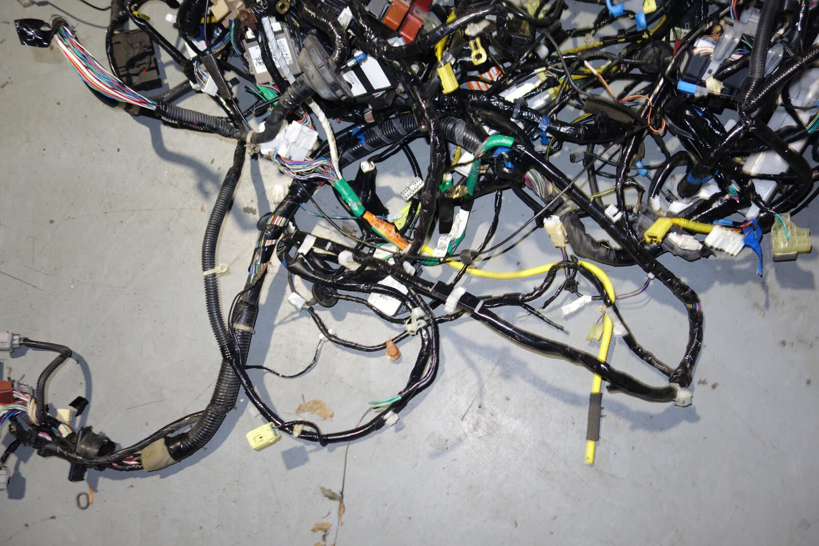 JDM Subaru WRX STi V10 EJ207 AVCS Turbo Computer Wire Harness Wiring 22611AN321
