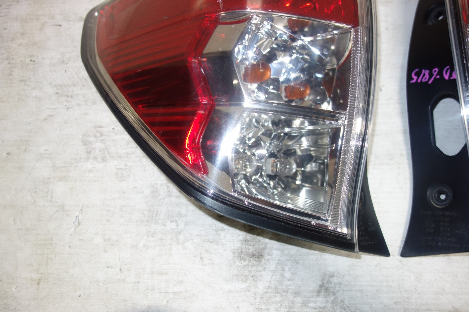 JDM 2009-2013 SUBARU FORESTER OEM USED TAIL LIGHTS TAIL LAMPS SH9 SH5 FORESTER