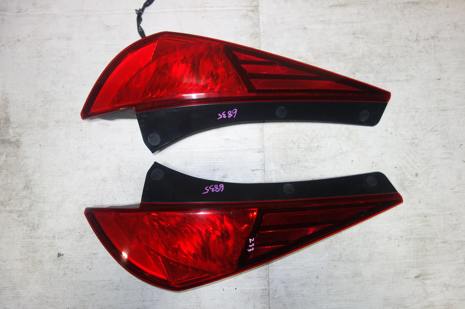 JDM Nissan 350Z Tail lights Tail lamps Left & Right OEM Fairlady 2003 2004 2005