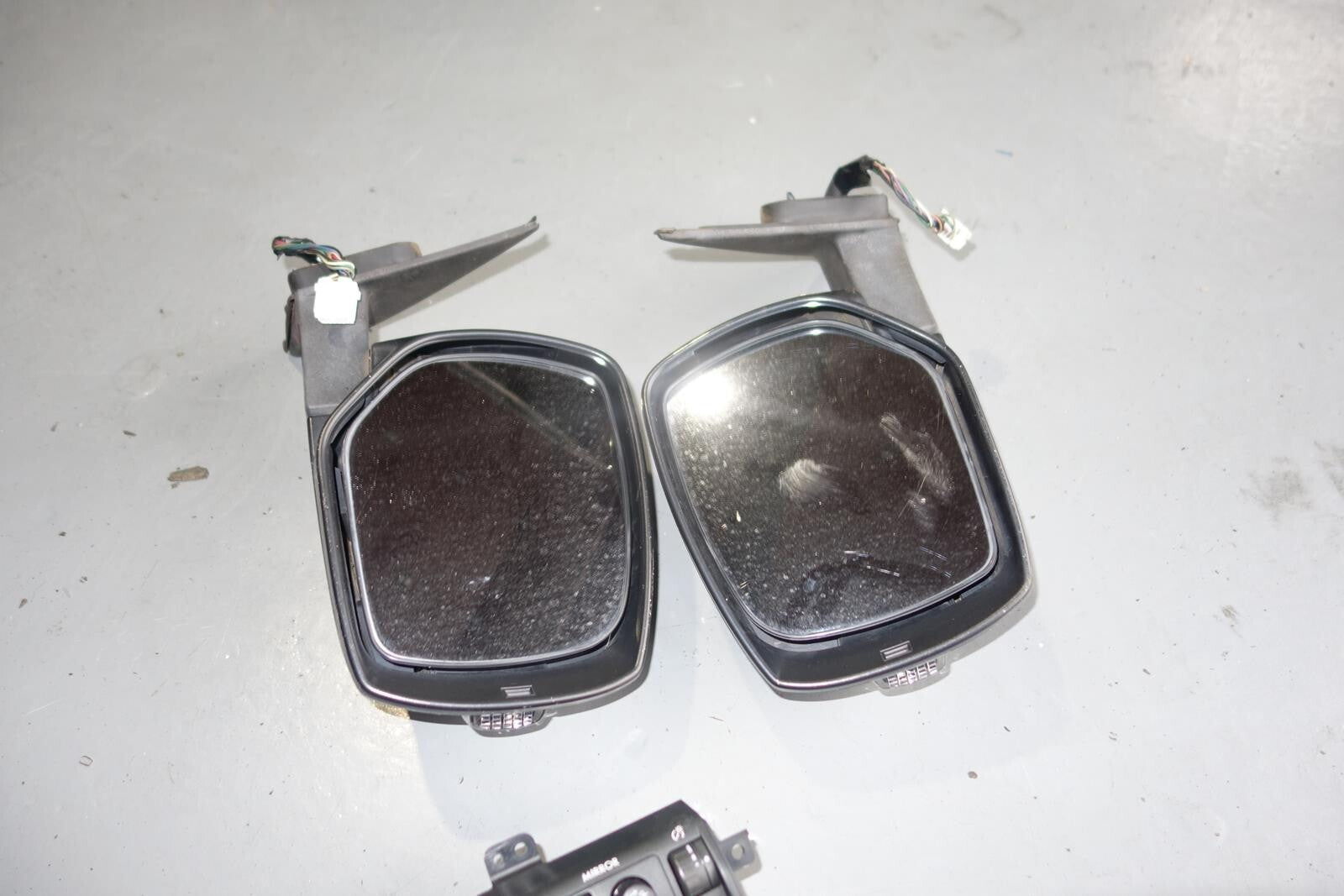 JDM 2010-2014 SUBARU LEGACY OEM POWER FOLDING MIRRORS SWITCH AUTO FLIP BR BM