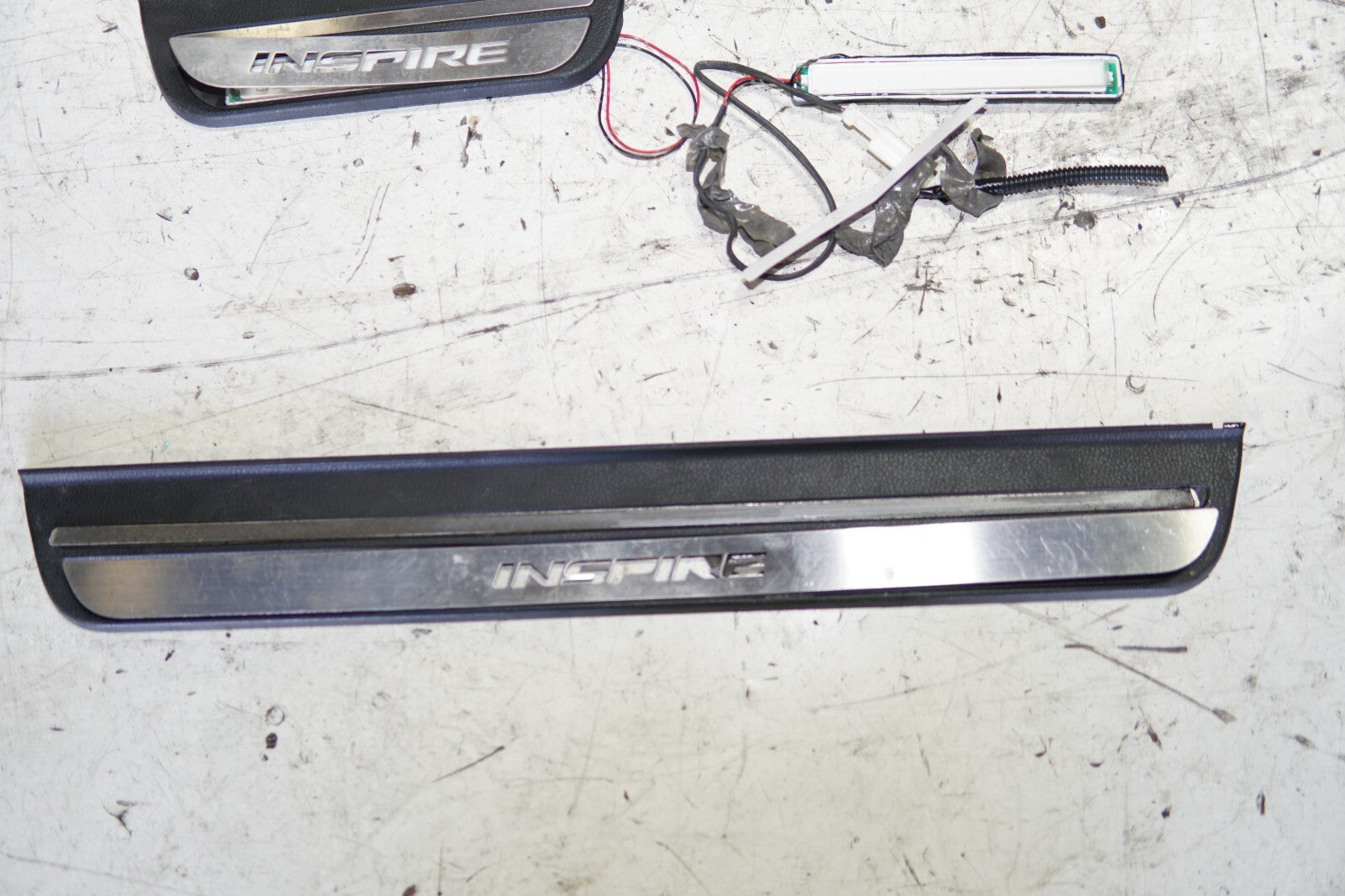 JDM 08 -12 HONDA INSPIRE ACCORD CP3 DOOR SILLS TRIM SCUFF PLATE SIDE STEP LIGHTS