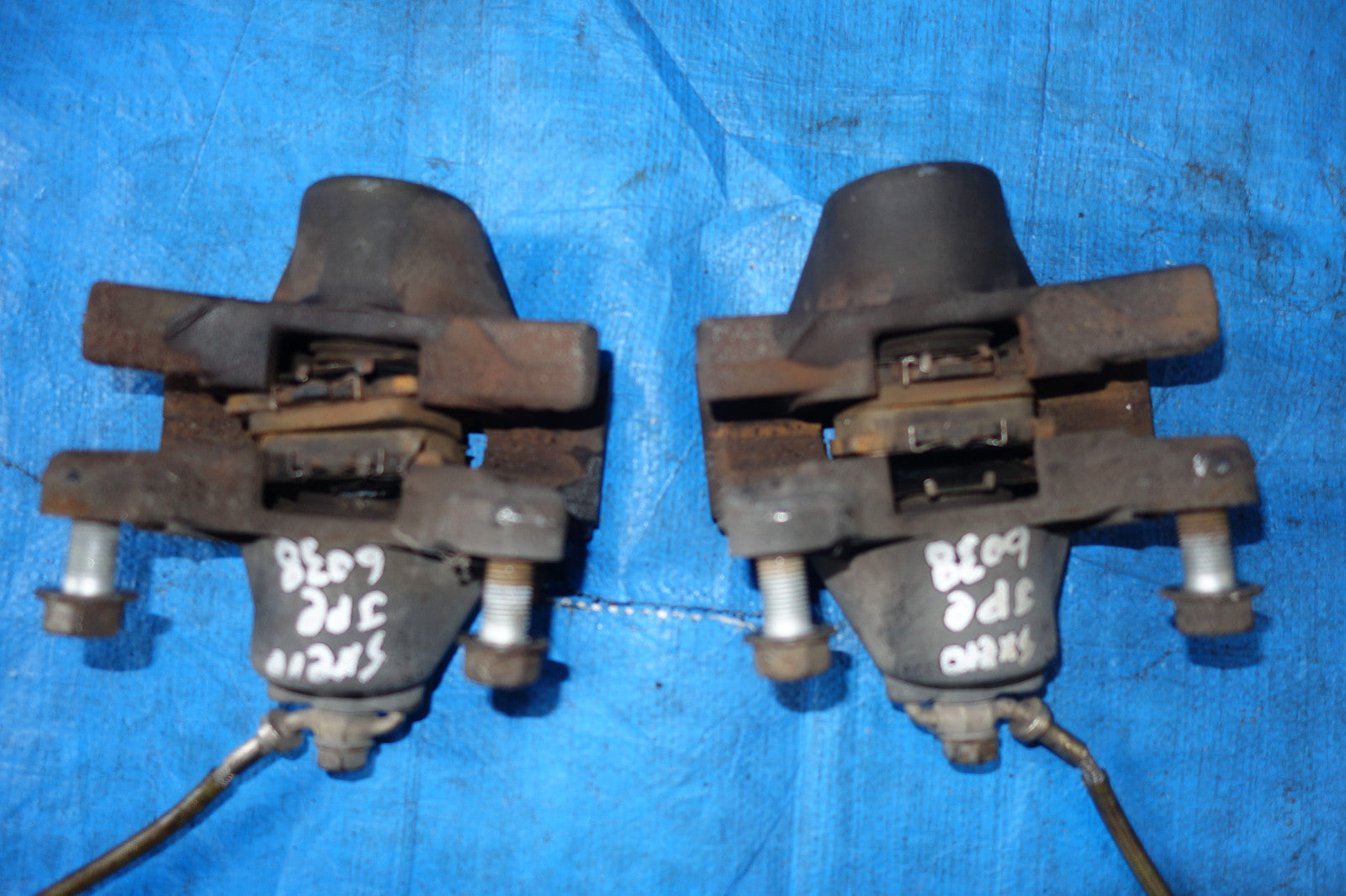 JDM Toyota Altezza Lexus IS300 Rear Brake Calipers 2001-2005 #JPE-6038