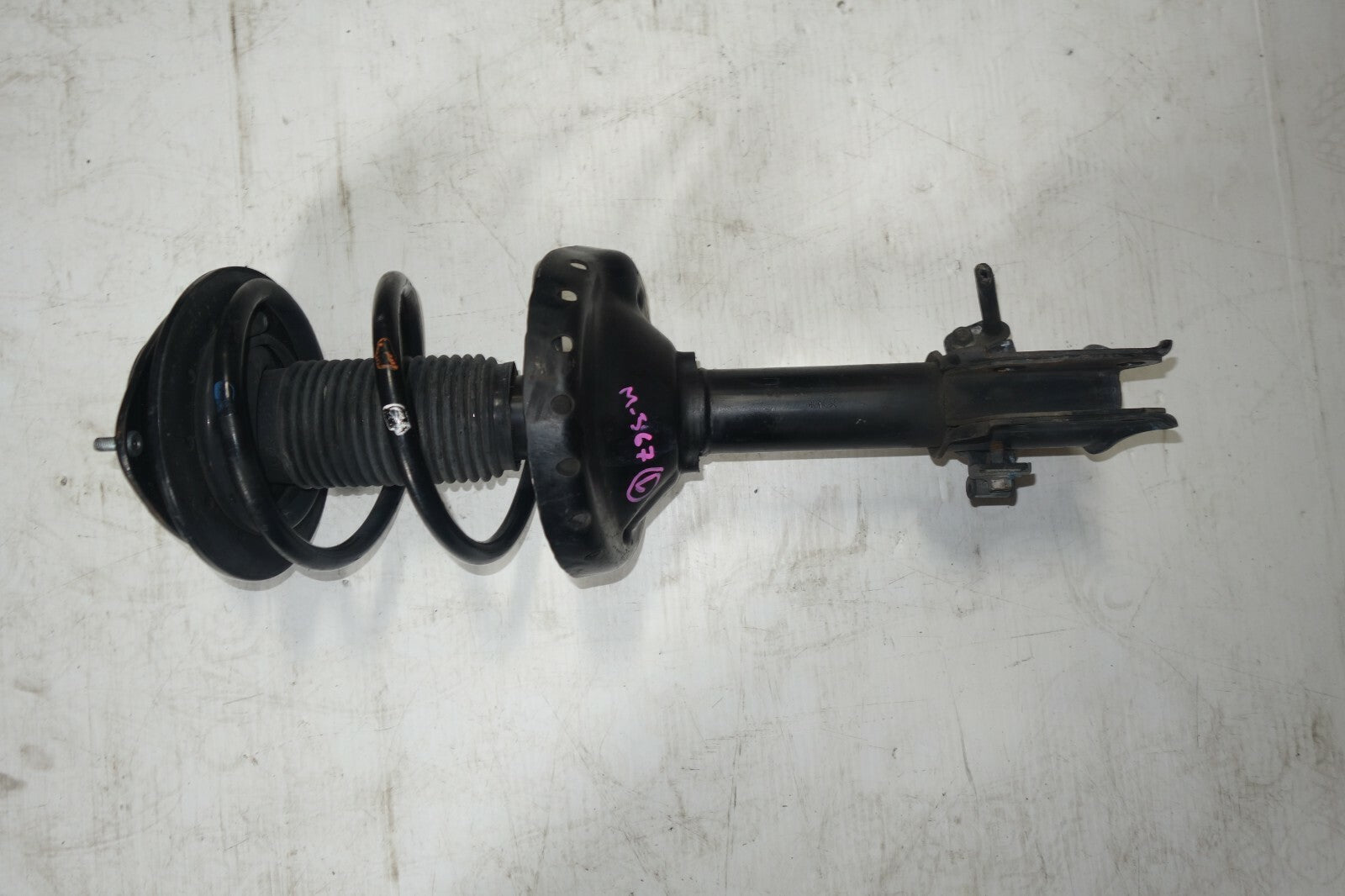 JDM 05-09 SUBARU LEGACY OUTBACK KYB FRONT LEFT SIDE SHOCK STRUT ASSEMBLY WAGON