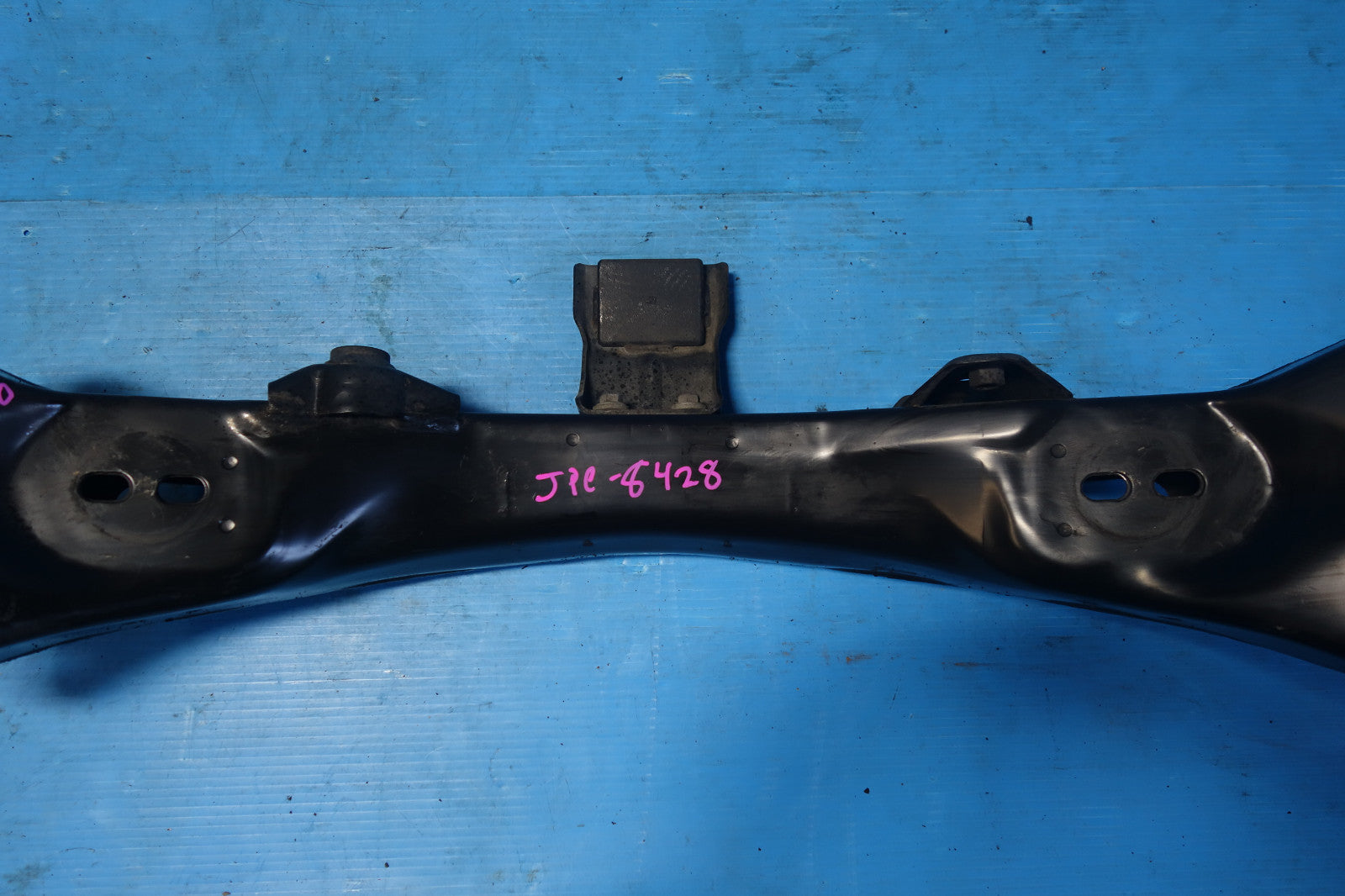 JDM Toyota Altezza 3S-GE Beams Front Engine Cradle Subframe Cross Member 2001-05