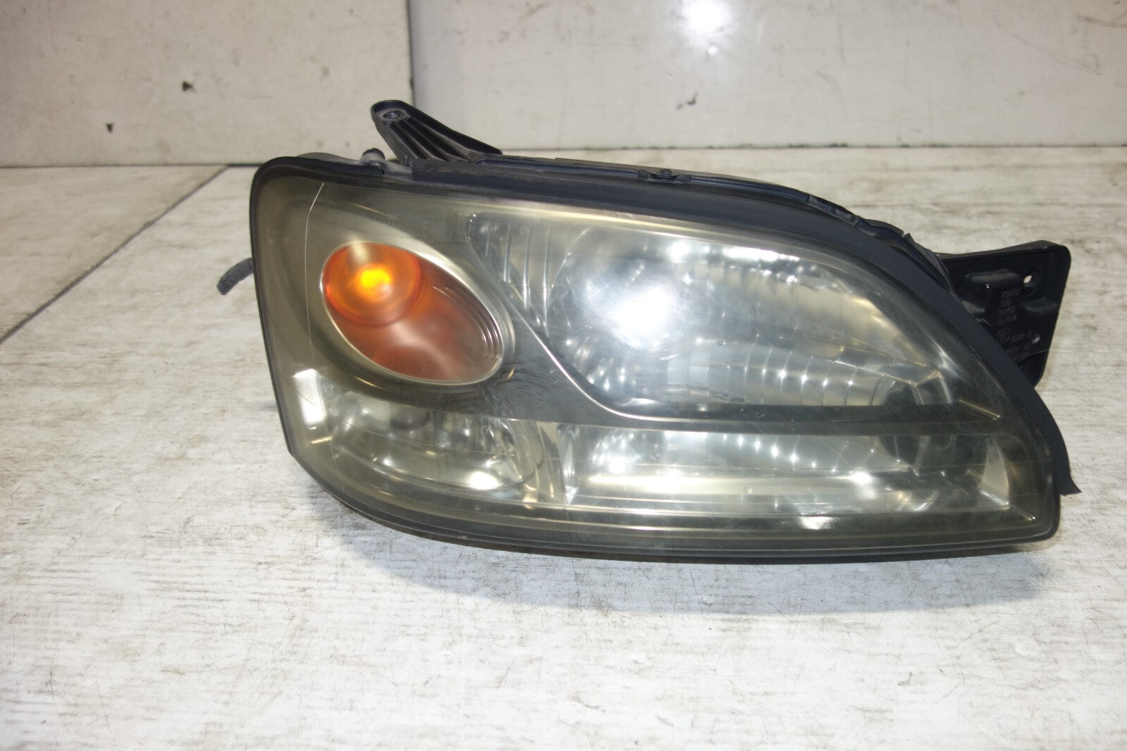 JDM Subaru Legacy Headlights BH5/BE5 HID Left & Right 2000 2001 2002 2003 2004