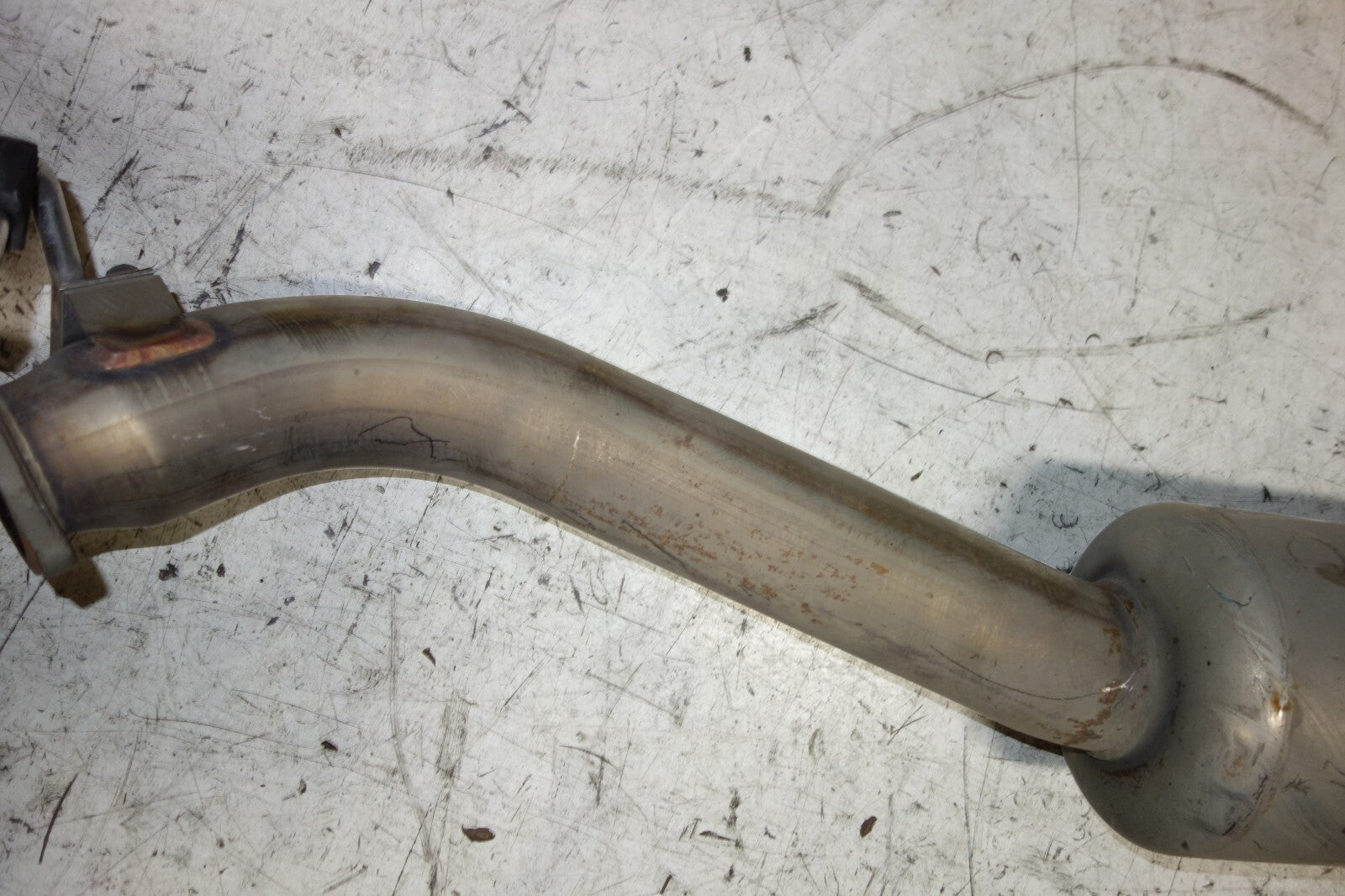 JDM Subaru Legacy Fujitsubo Exhaust Muffler Axle Back BE5 2000-2004