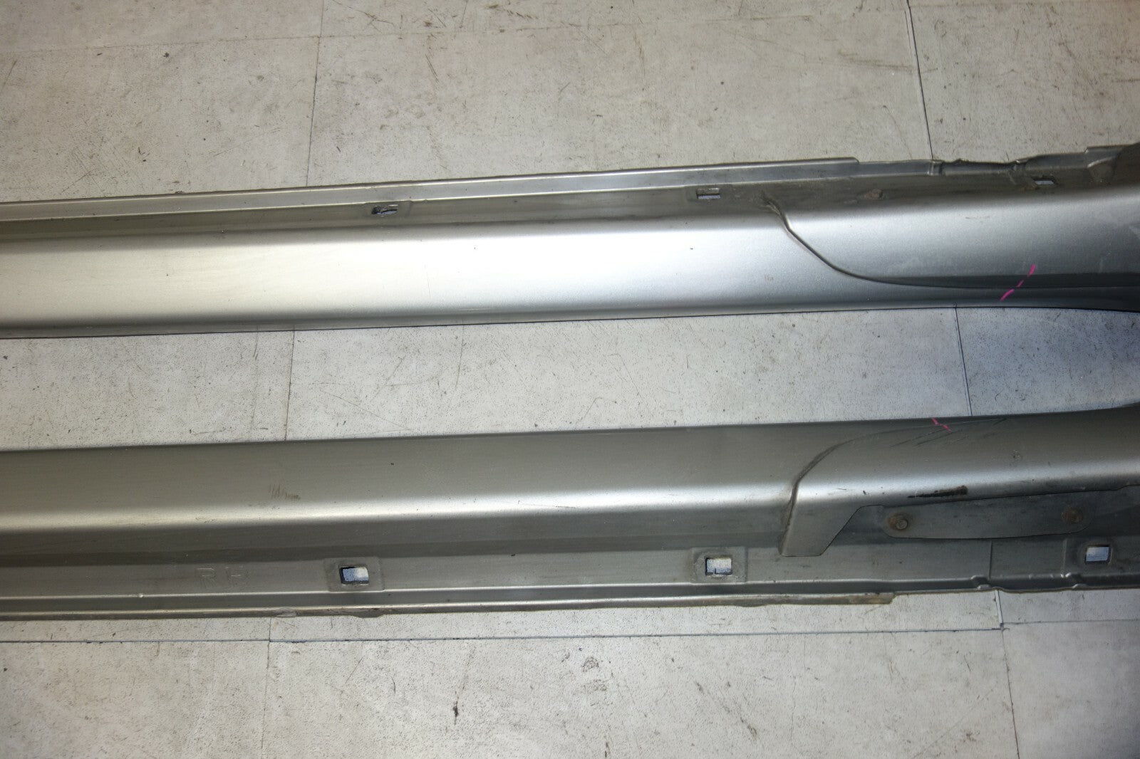 JDM 2005-2009 GENUINE SUBARU LEGACY SPEC B OEM SIDE SKIRTS SPATS LEGACY OUTBACK