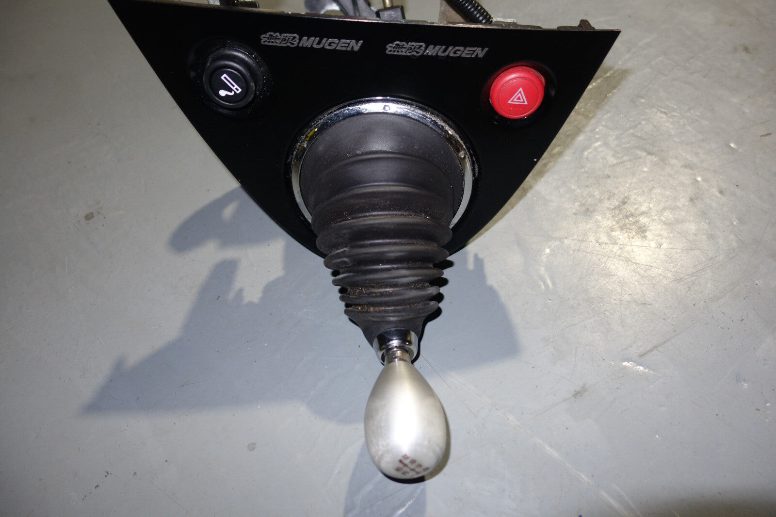 JDM 01-05 Honda Civic Type R EP3 OEM Shifter Shift Boot Mugen Hazard Shift Knob