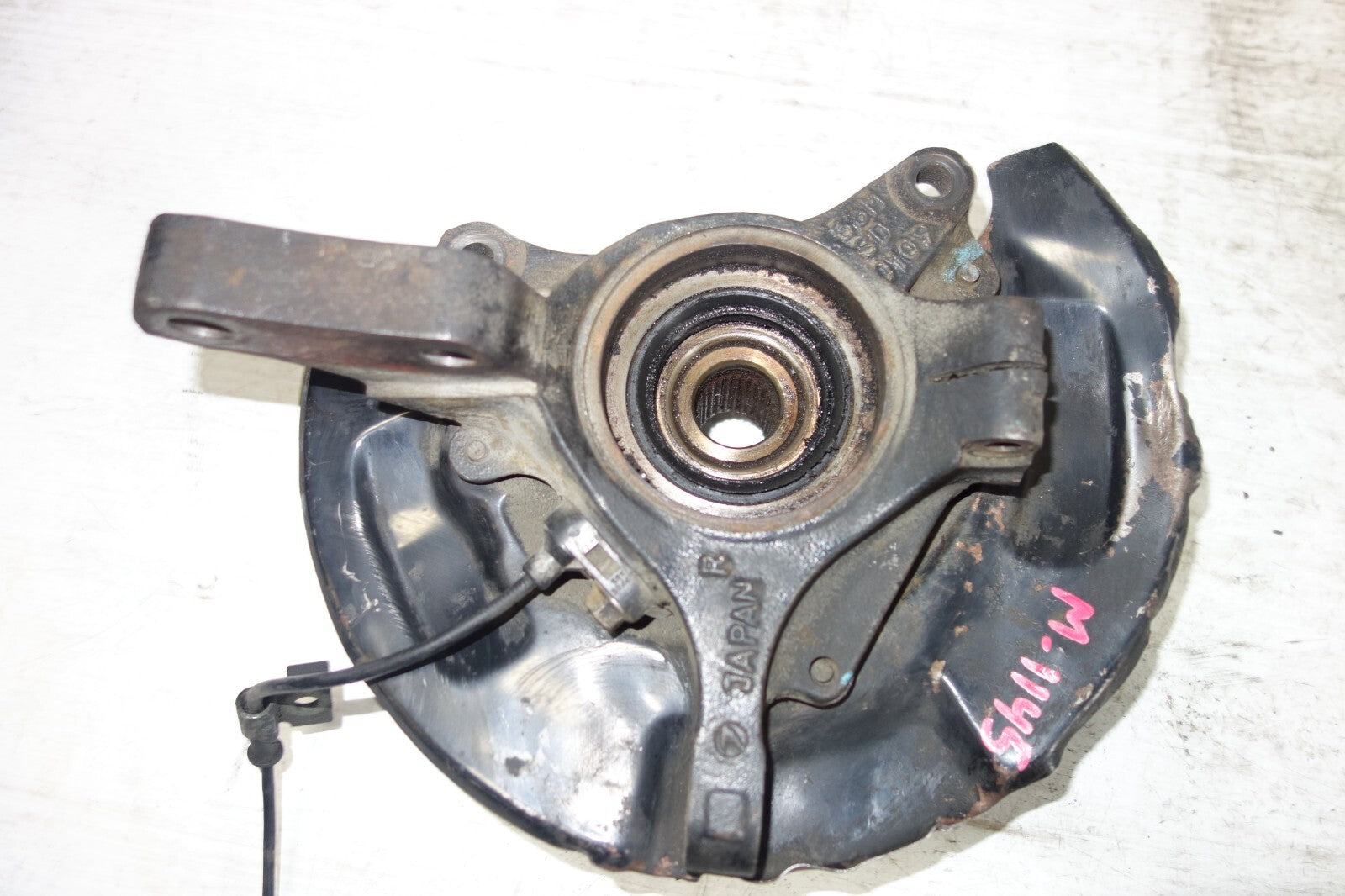 JDM 02-07 SUBARU IMPREZA WRX STI OEM FRONT RIGHT KNUCKLE SPINDLE HUB GENUINE