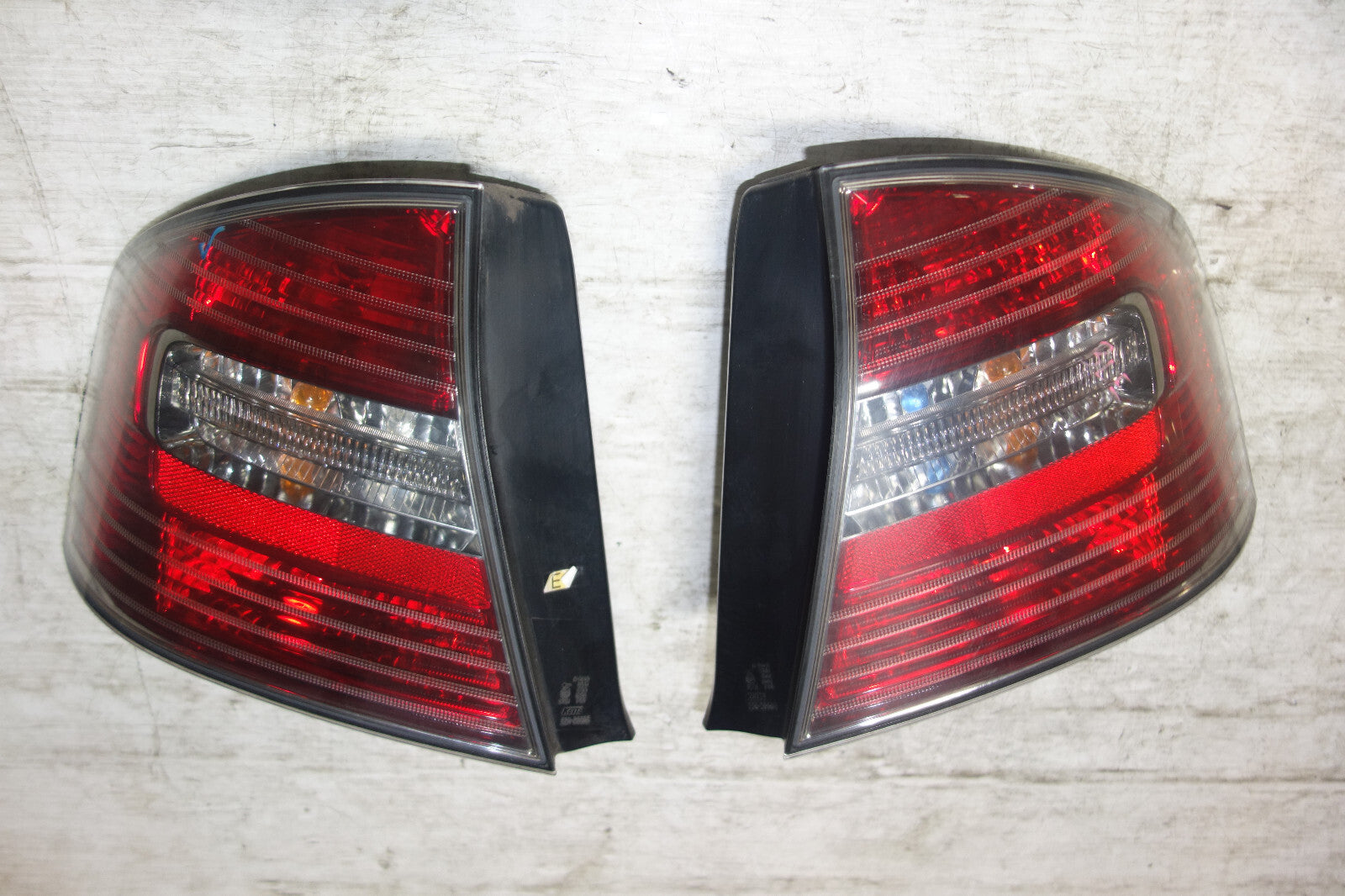 JDM Subaru Legacy BL5 BL BLE Sedan Tail Lights Lamps Late Model 2005-2007