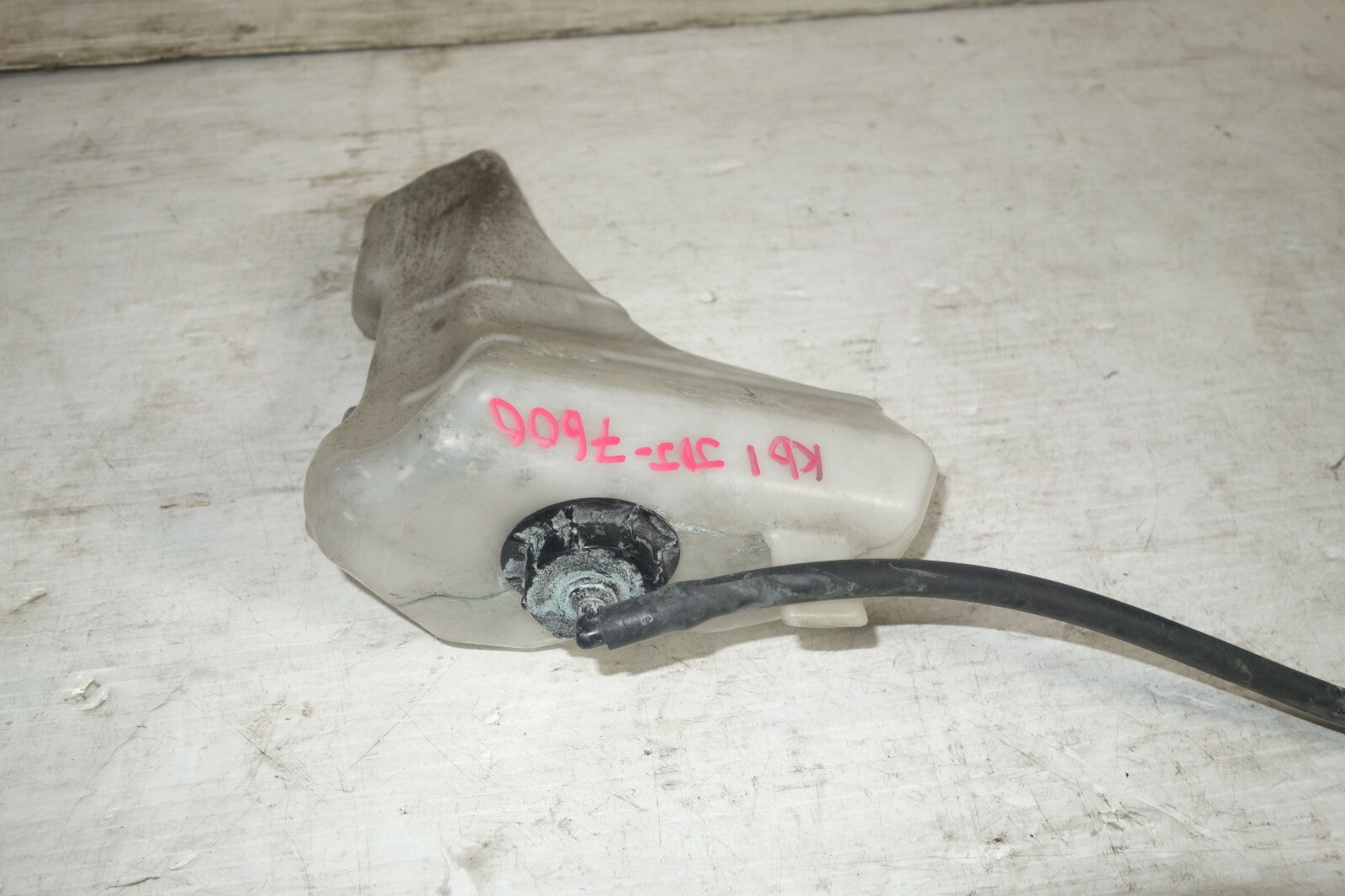 JDM Acura RL Radiator Coolant Reservoir Tank Overflow 2005-2012 Used OEM Genuine
