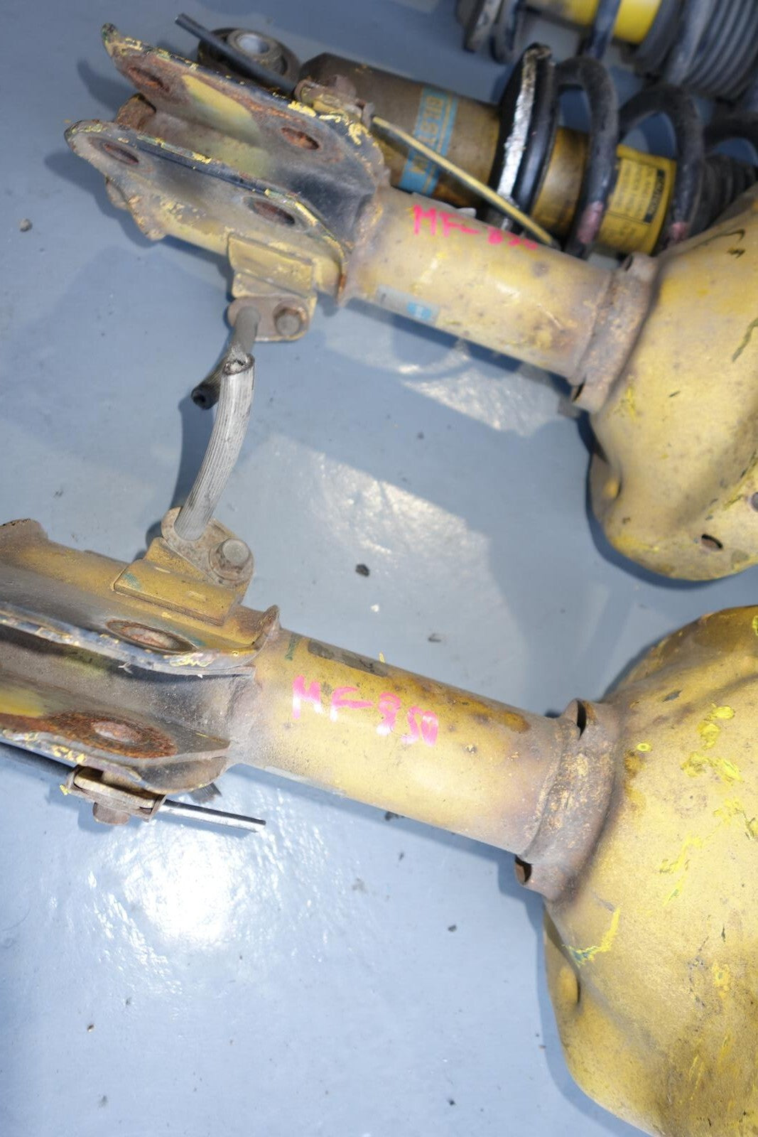 JDM Subaru Legacy Bilstein Yellow Shocks Struts Springs 2005-2009 # MF -850