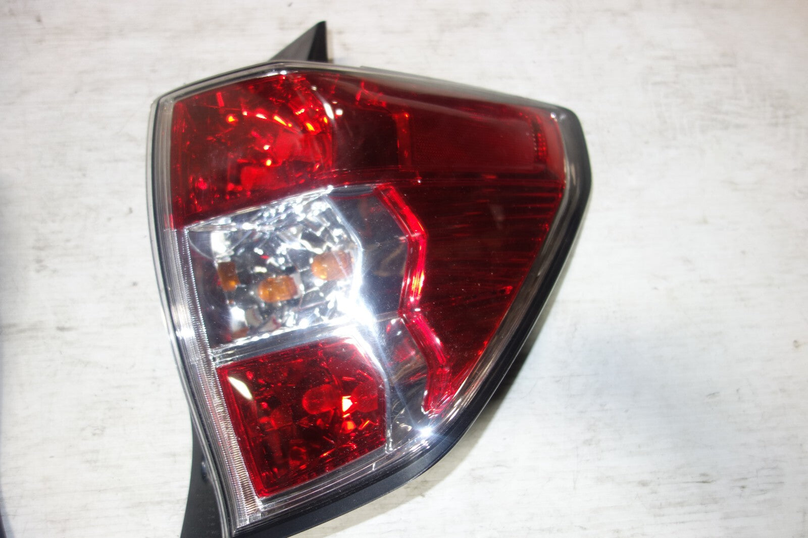 JDM SUBARU FORESTER OEM USED TAIL LIGHTS TAIL LAMPS SH9 SH5 FORESTER 2019-2013