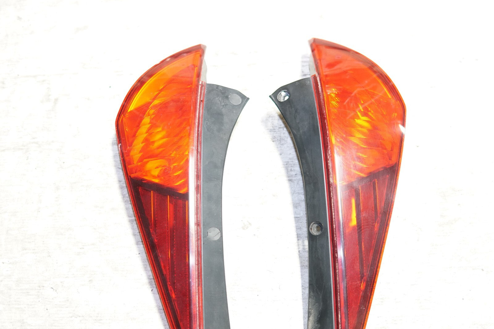 JDM 2003-2005 NISSAN 350Z Z33 OEM GENUINE TAIL LIGHT PAIR TAILLIGHT LEFT & RIGHT
