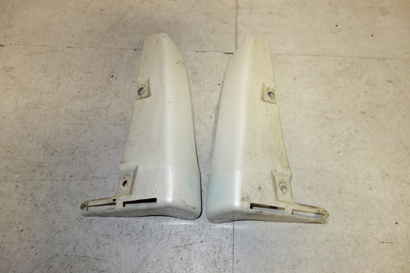 JDM Subaru Legacy Outback Rear Bumper Spats Wagon 2005 2006 2007 2008 2009 OEM