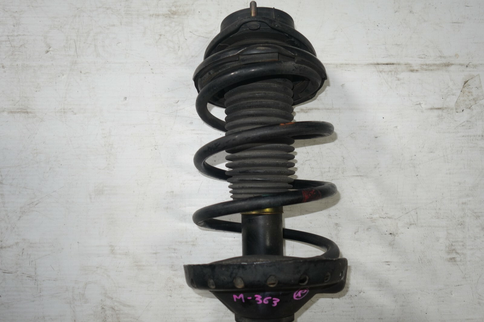 JDM 03-08 SUBARU FORESTER OEM KYB FRONT RIGHT SIDE SHOCK SPRING ASSEMBLY GENUINE