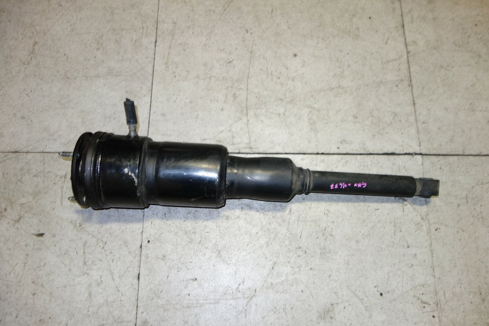 JDM LEXUS LS460 RWD Rear RH Air Shock Strut Absorber 48080-50150 2007-2012
