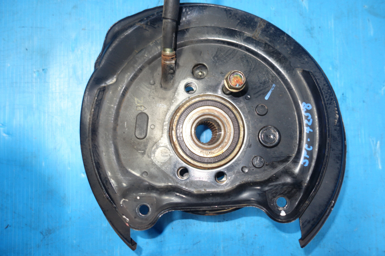 2005-2009 JDM Subaru Legacy Outback Rear Left Spindle Hub Knuckle Bearing 5X100