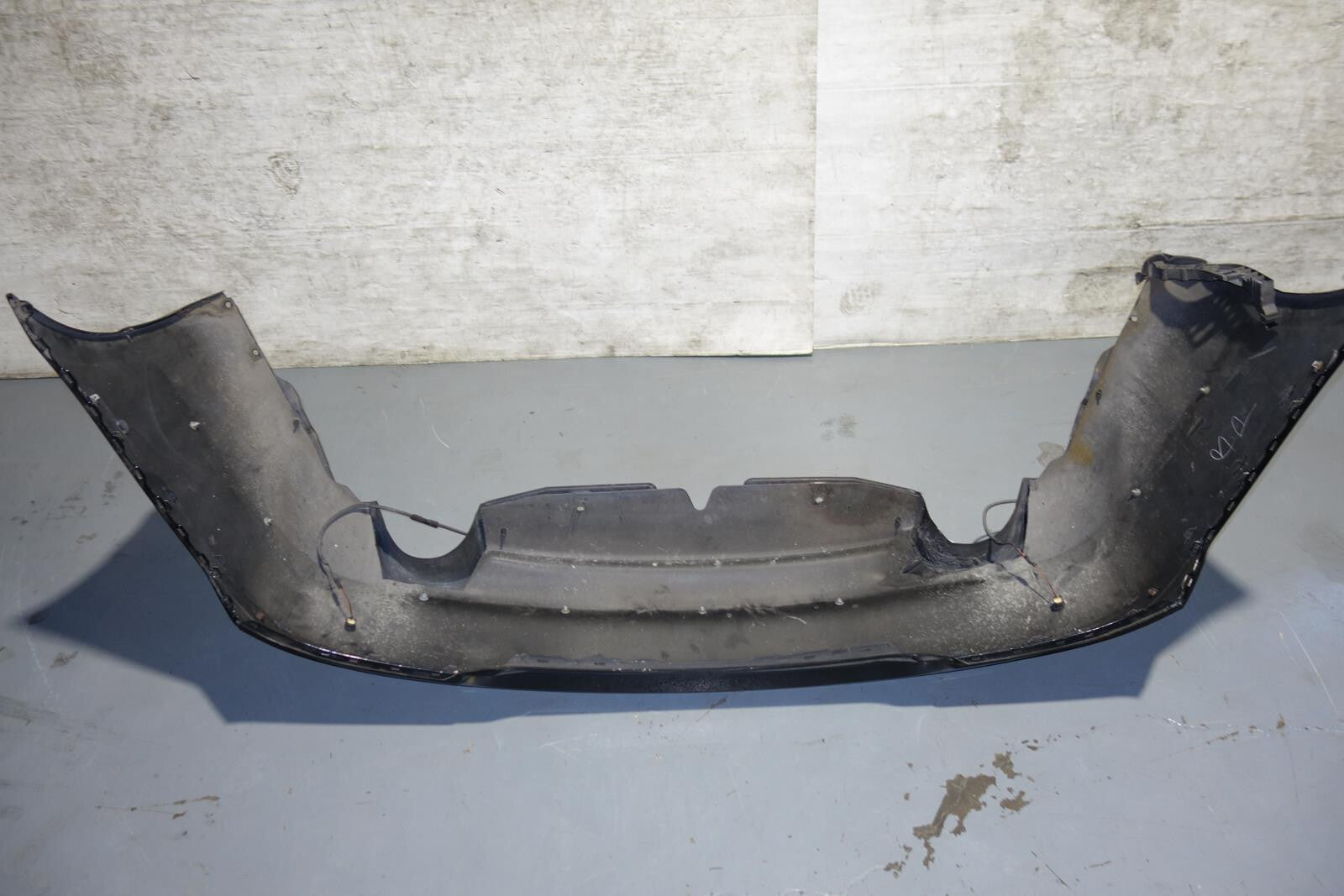 Acura RL OEM Rear Bumper Cover Modulo Lip Base Elite Sedan 4-Door 2005-2008 JDM