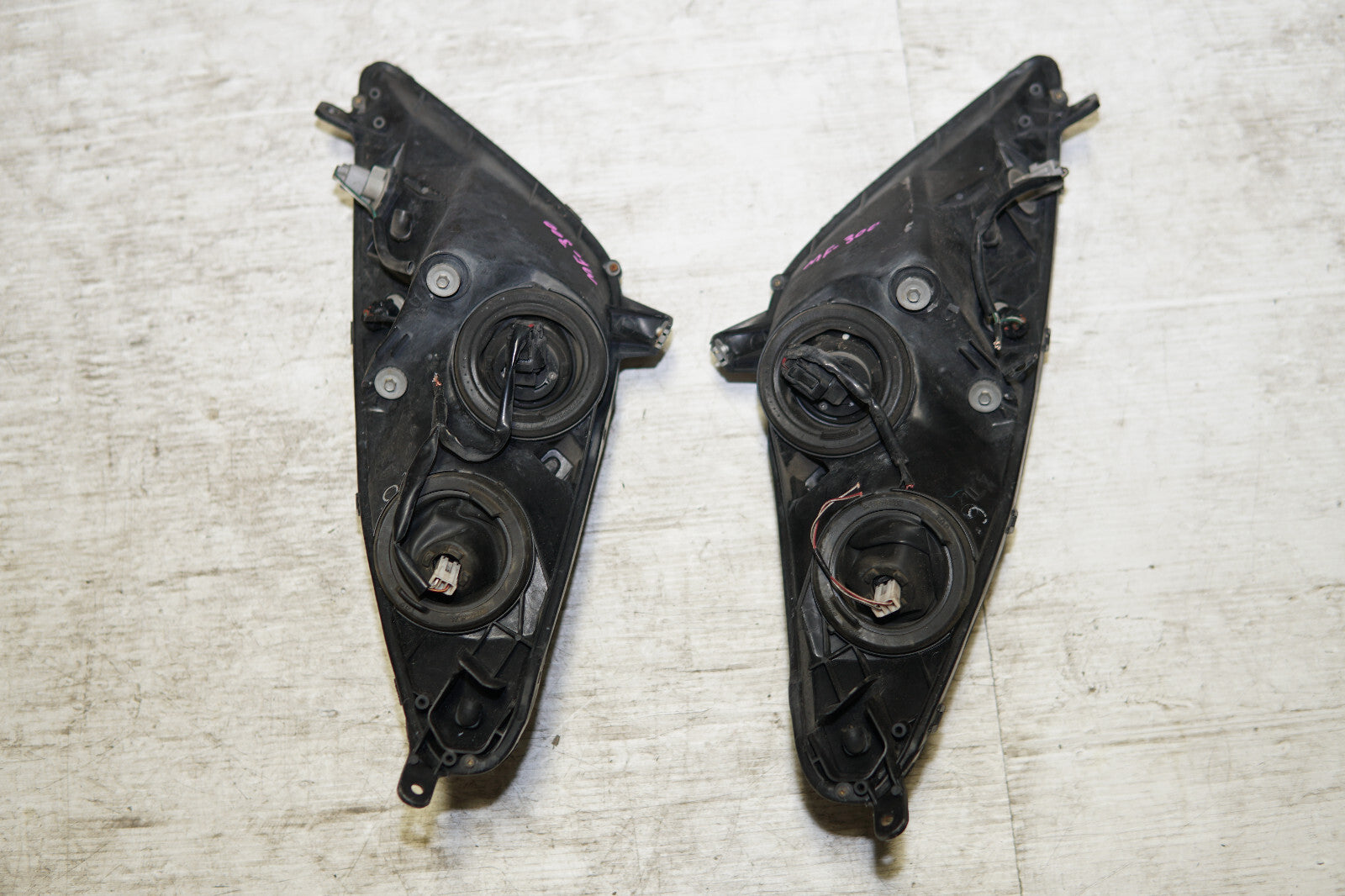 JDM Toyota Celica Headlights Head Lamps Pair Left & Right 2000-2005 GT GT-S GTS