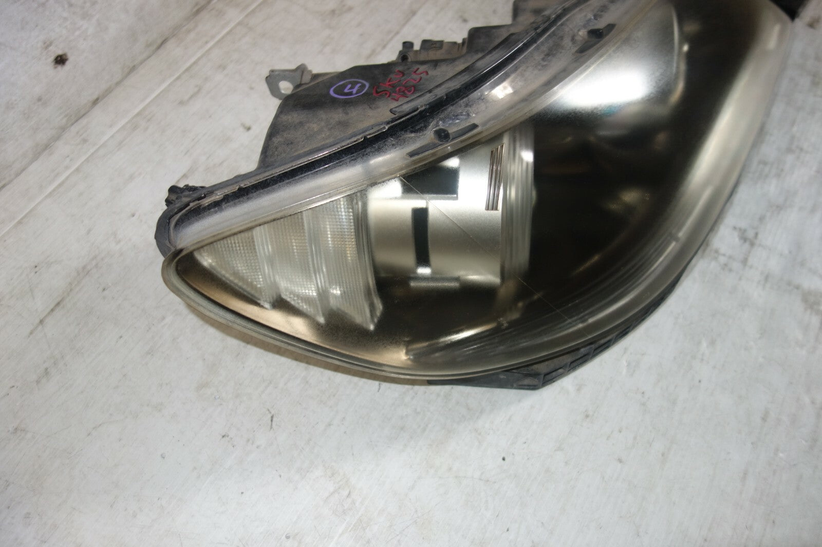 JDM Acura RL OEM HiD Headlights Lamps Head Lights KB1 2005 2006 2007 2008
