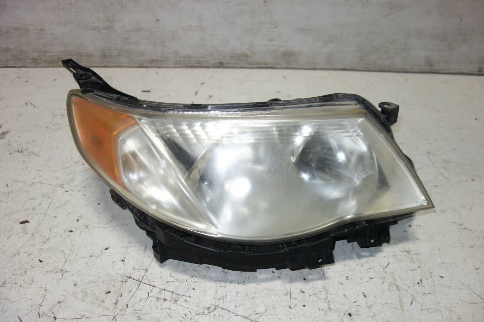 Subaru Forester Genuine Front Right Headlight Head Light SH5 2009-2013