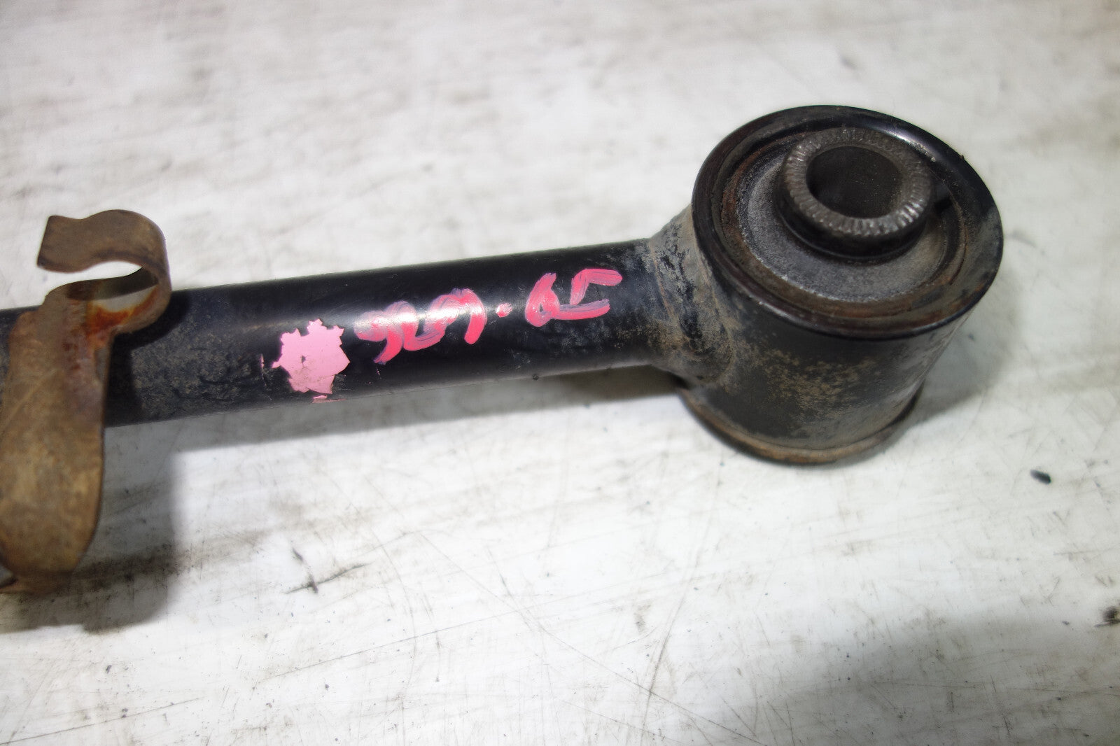JDM Lexus Is300 Rear Lateral Upper Track Control Rod Arm & Ball Joint 2001-2005