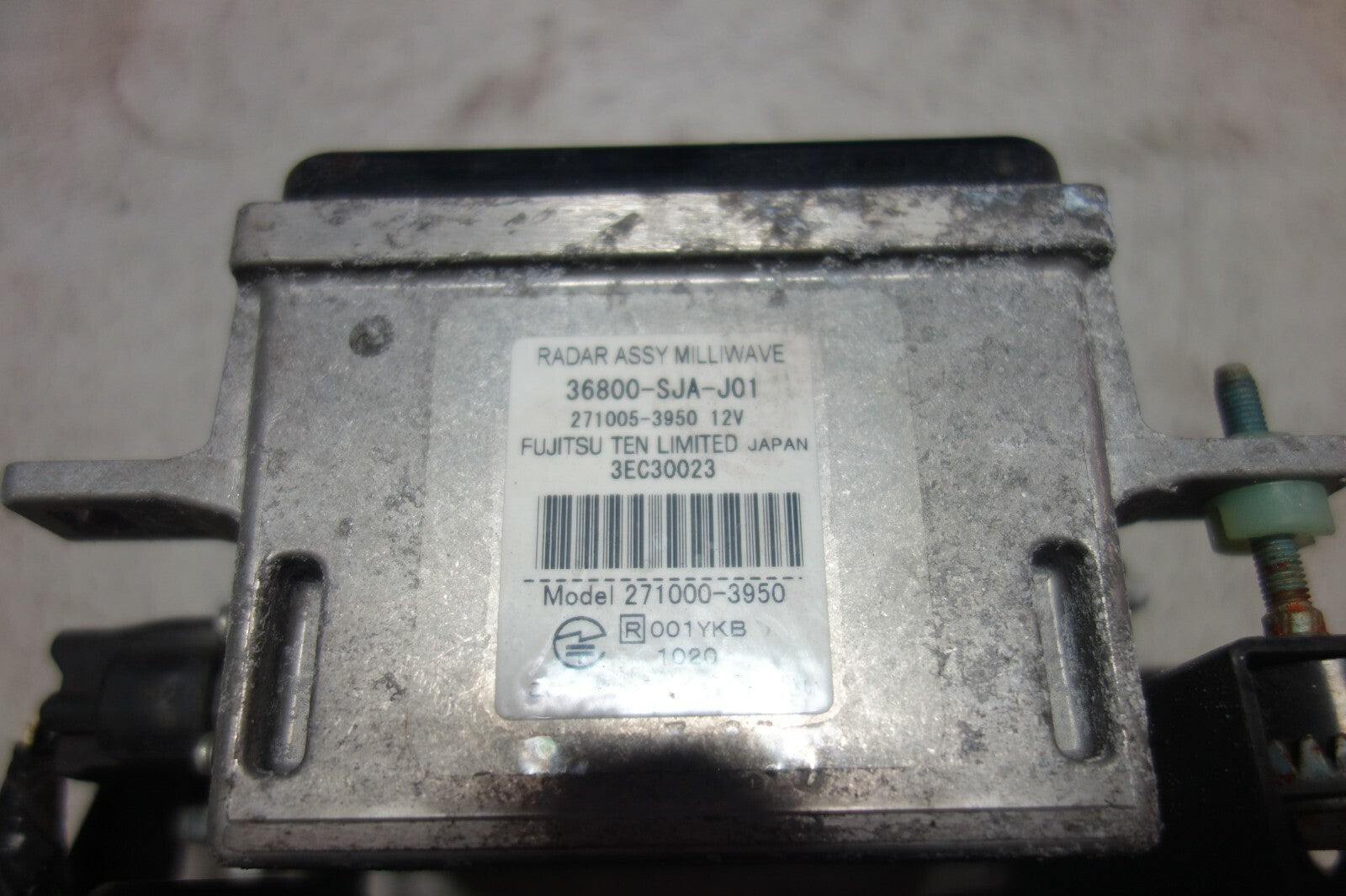 Acura RL Radar Assembly Cruise Sensor Milliwave OEM 2005 2006 2007 2008