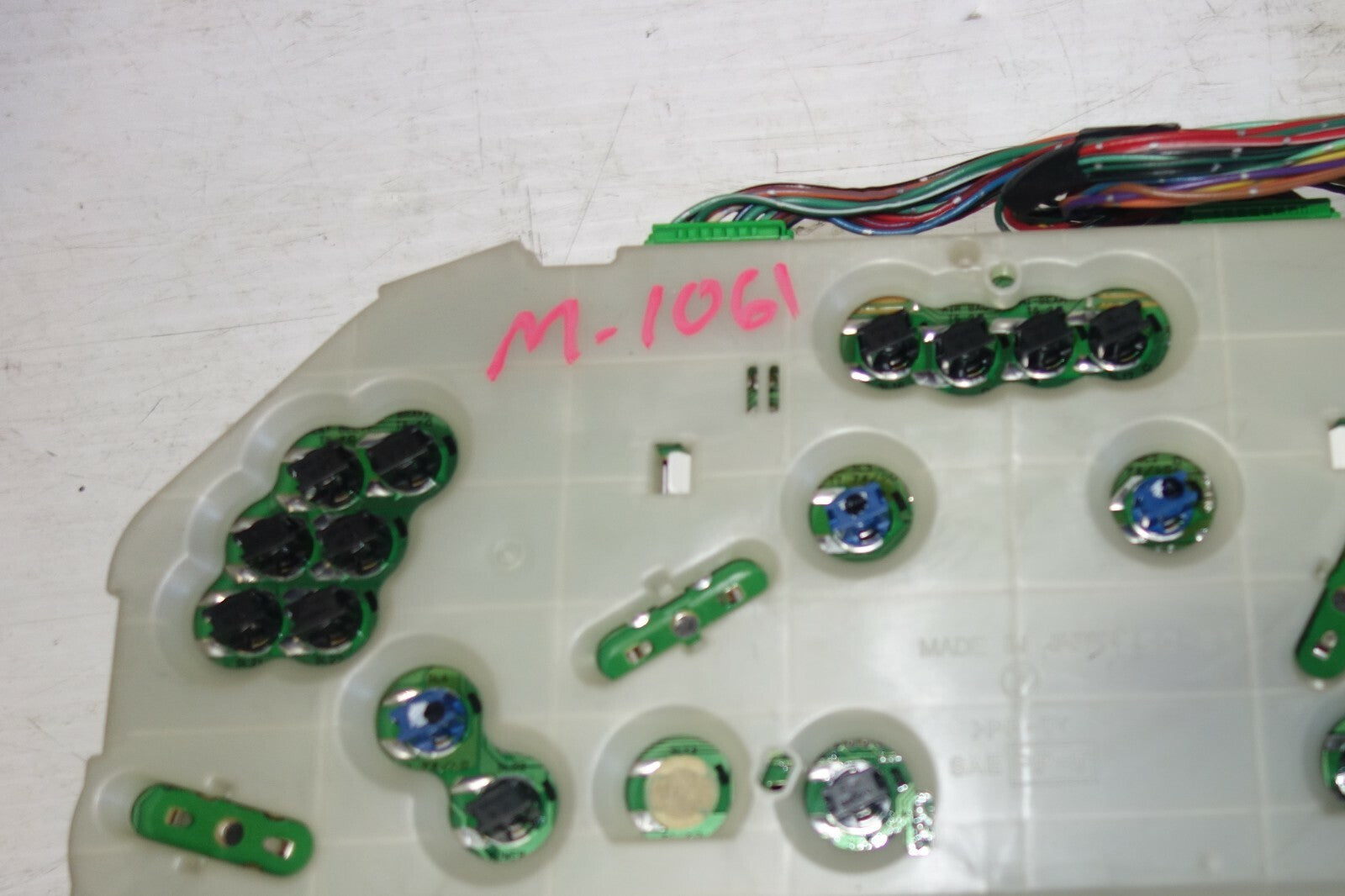 JDM SUBARU FORESTER STi SF5 AUTOMATIC GAUGE CLUSTER SPEEDOMETER 1998-2002