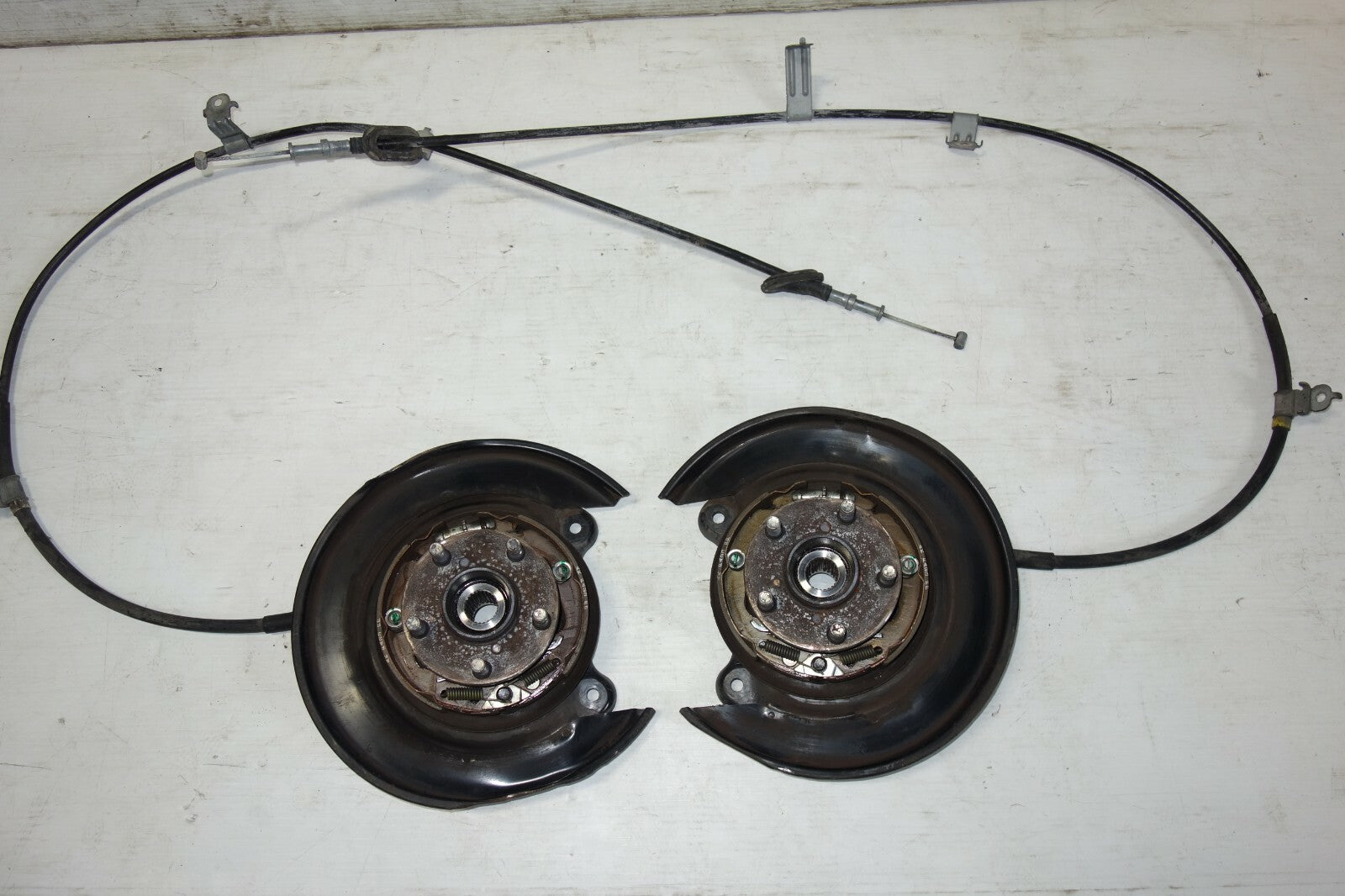 JDM 05-09 SUBARU LEGACY OUTBACK OEM REAR WHEEL HUB SPINDLE BEARING LEFT & RIGHT