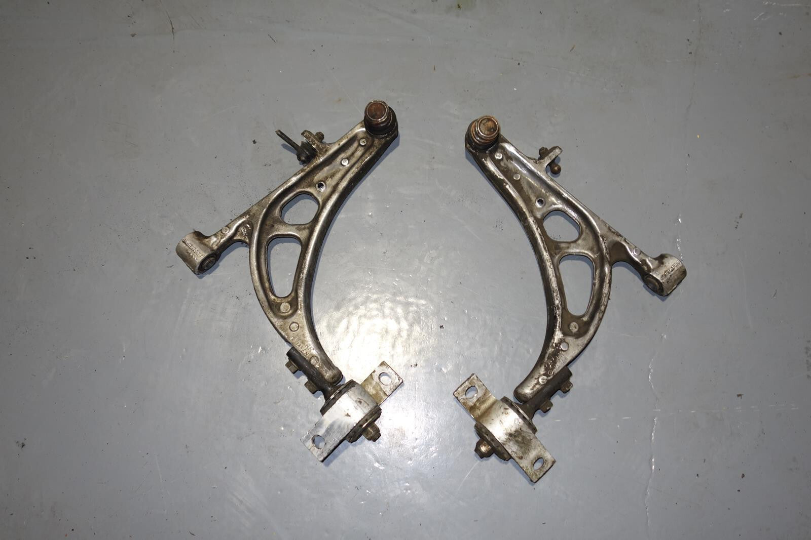 JDM Subaru Impreza WRX STi Aluminum Lower Control Arms Legacy Forester 1993-2007