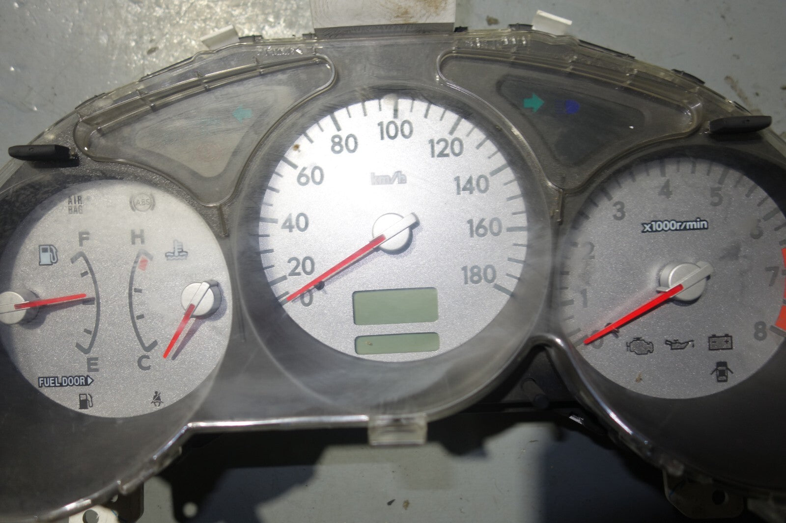 JDM SUBARU FORESTER SG5 MANUAL 5 SPEED GAUGE CLUSTER SPEEDOMETER 2003-2008