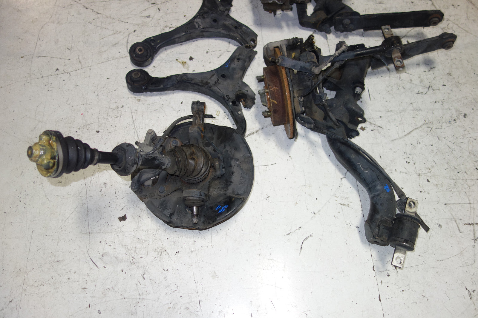JDM Acura RSX DC5 5 Lug Brake Calipers Spindles Hub Trailing Arm 2002-2006 Civic