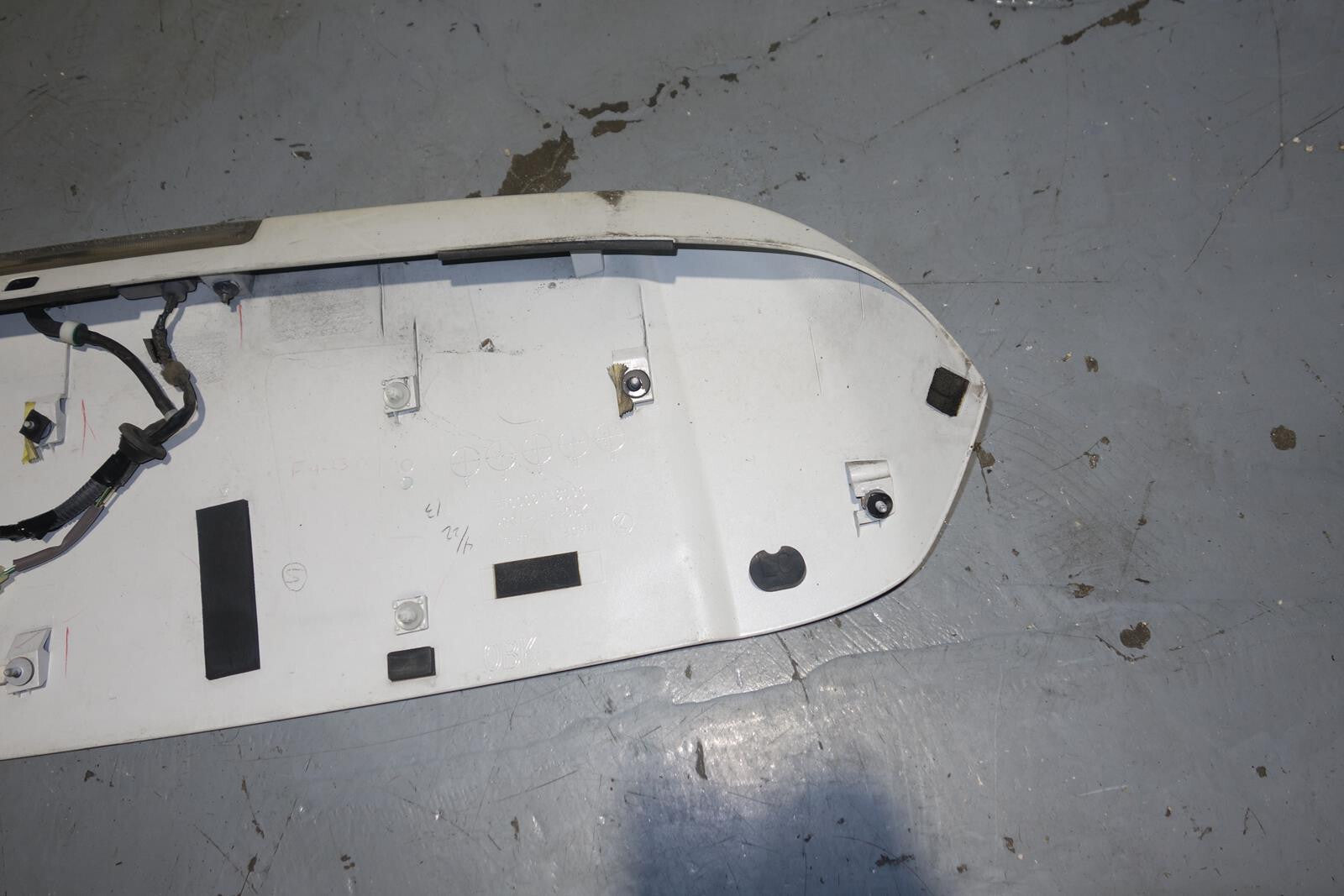 JDM Subaru Legacy Outback Rear Top Spoiler Wing w/ Brake Light 2005-2009 Wagon