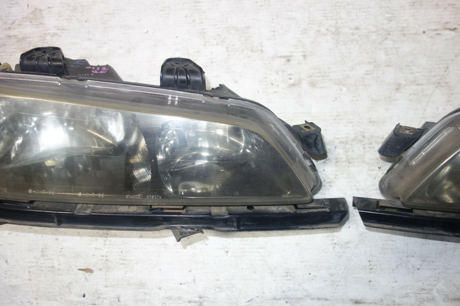 JDM 1998-2002 HONDA ACCORD EURO R CH9 CL1 CF4 OEM HID HEAD LIGHTS HEAD LAMPS