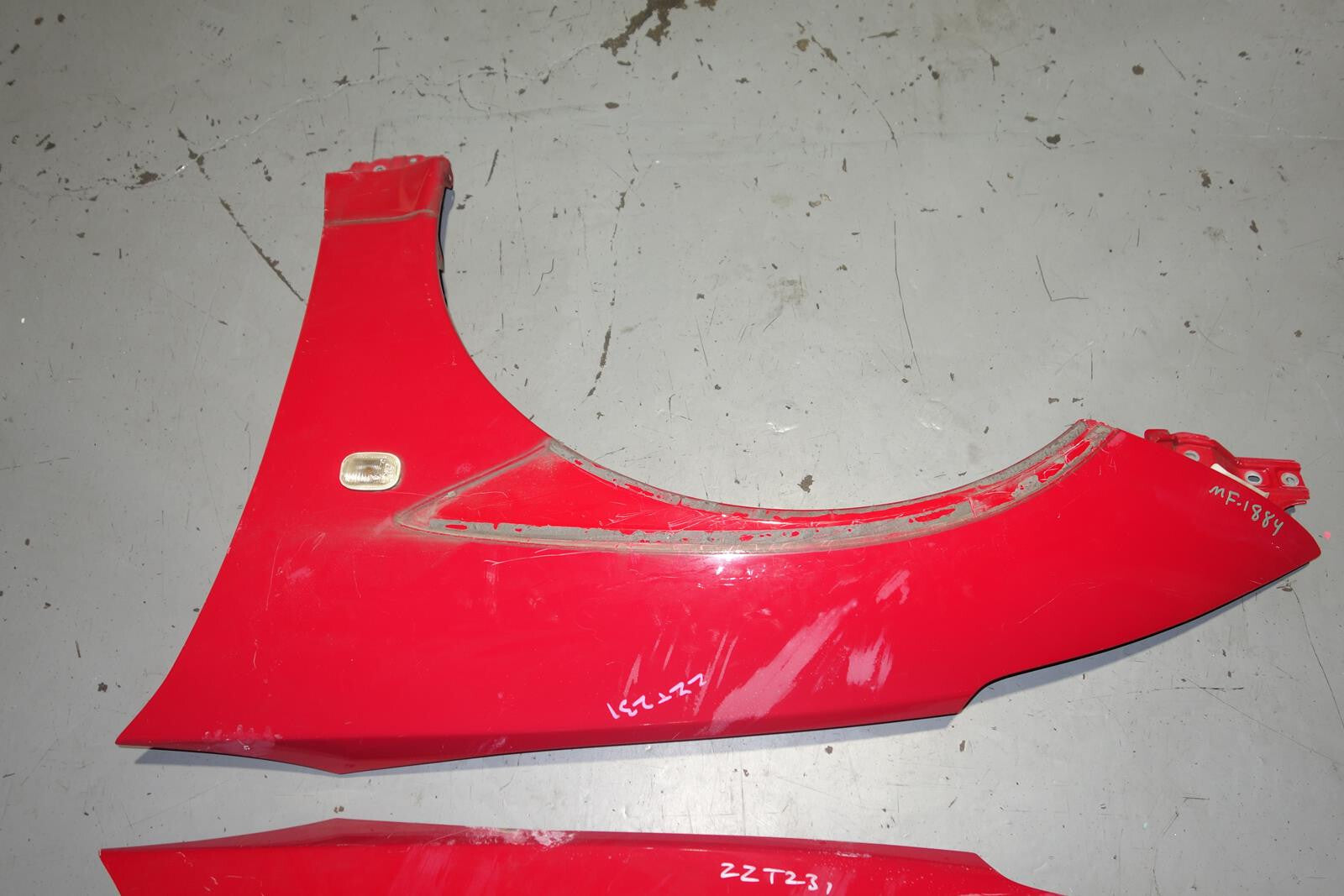 JDM Toyota Celica GT GT-S Fenders 2000-2005 OEM ZZT231 ZZT230