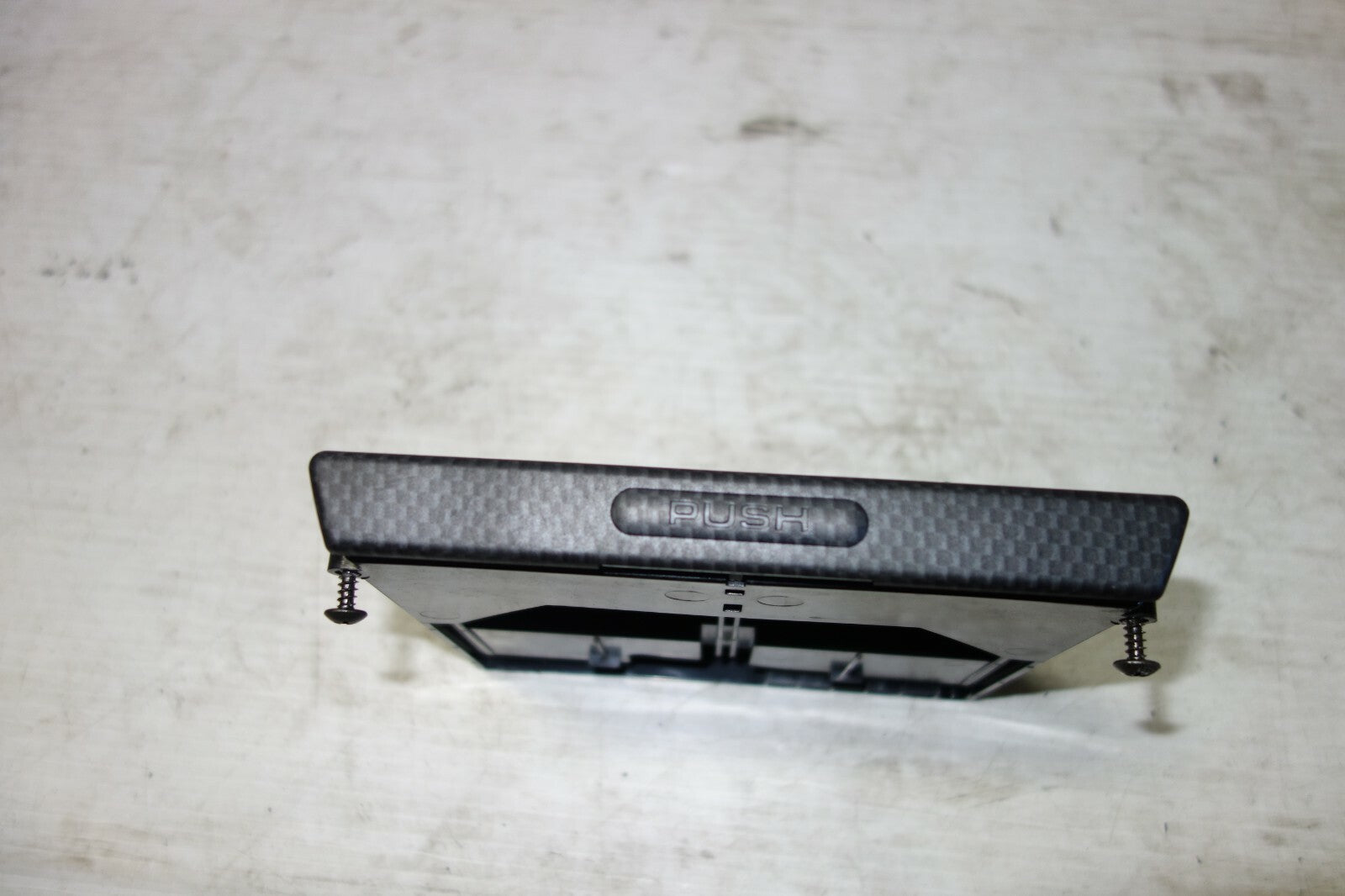 JDM 1994-2001 ACURA INTEGRA TYPE R DC2 OEM CENTER CONSOLE CARBON CUP HOLDER