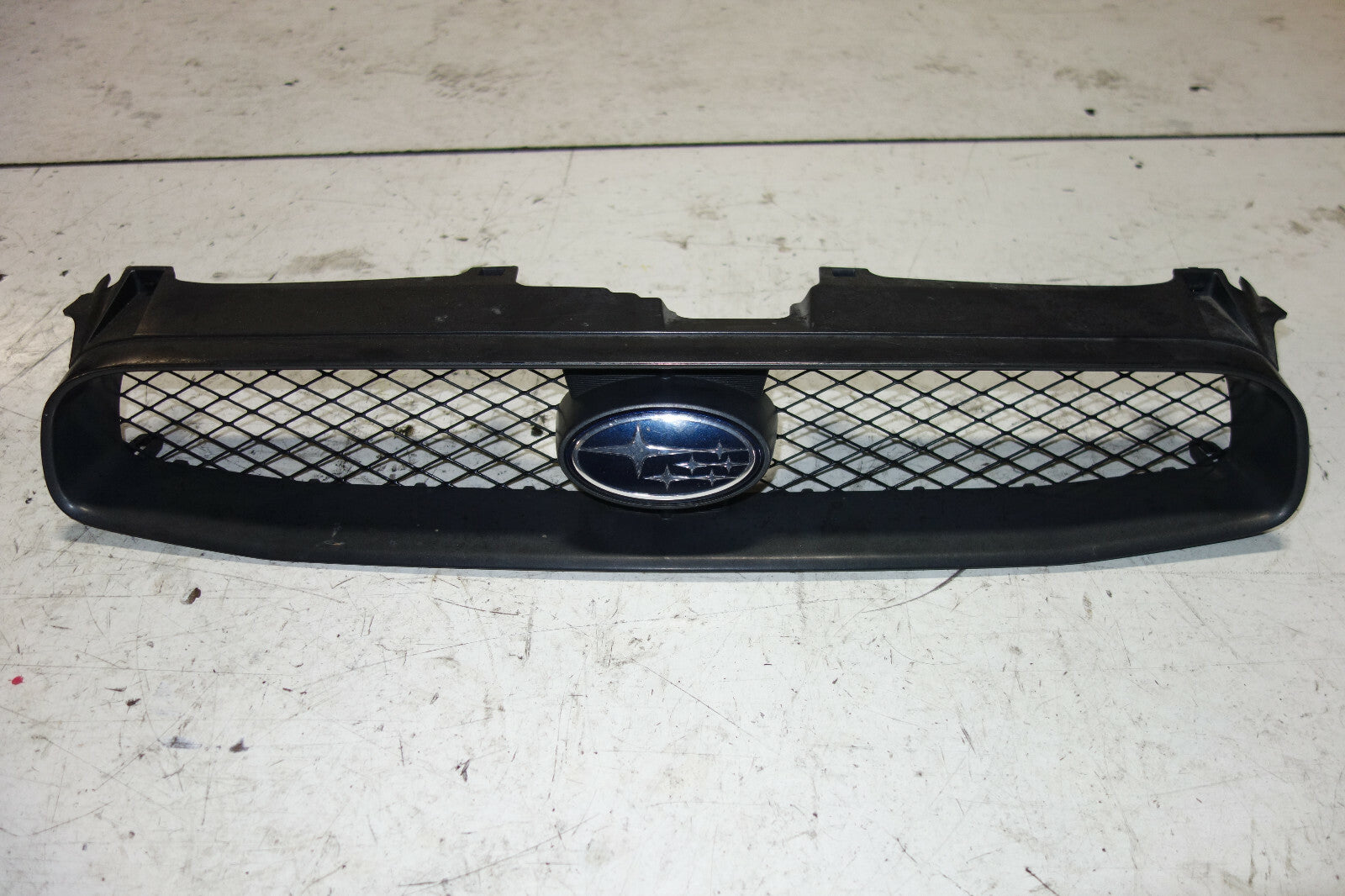 JDM Subaru Impreza WRX STi Outback Sport TS RS Front Grille 2004-2005 Grill V8