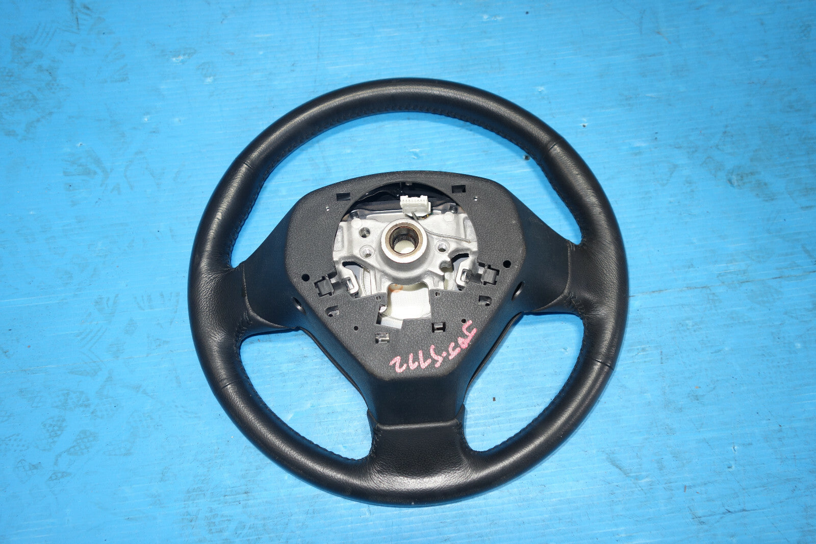 JDM Subaru Impreza WRX STi Forester Legacy Outback Steering Wheel & Hub #5772