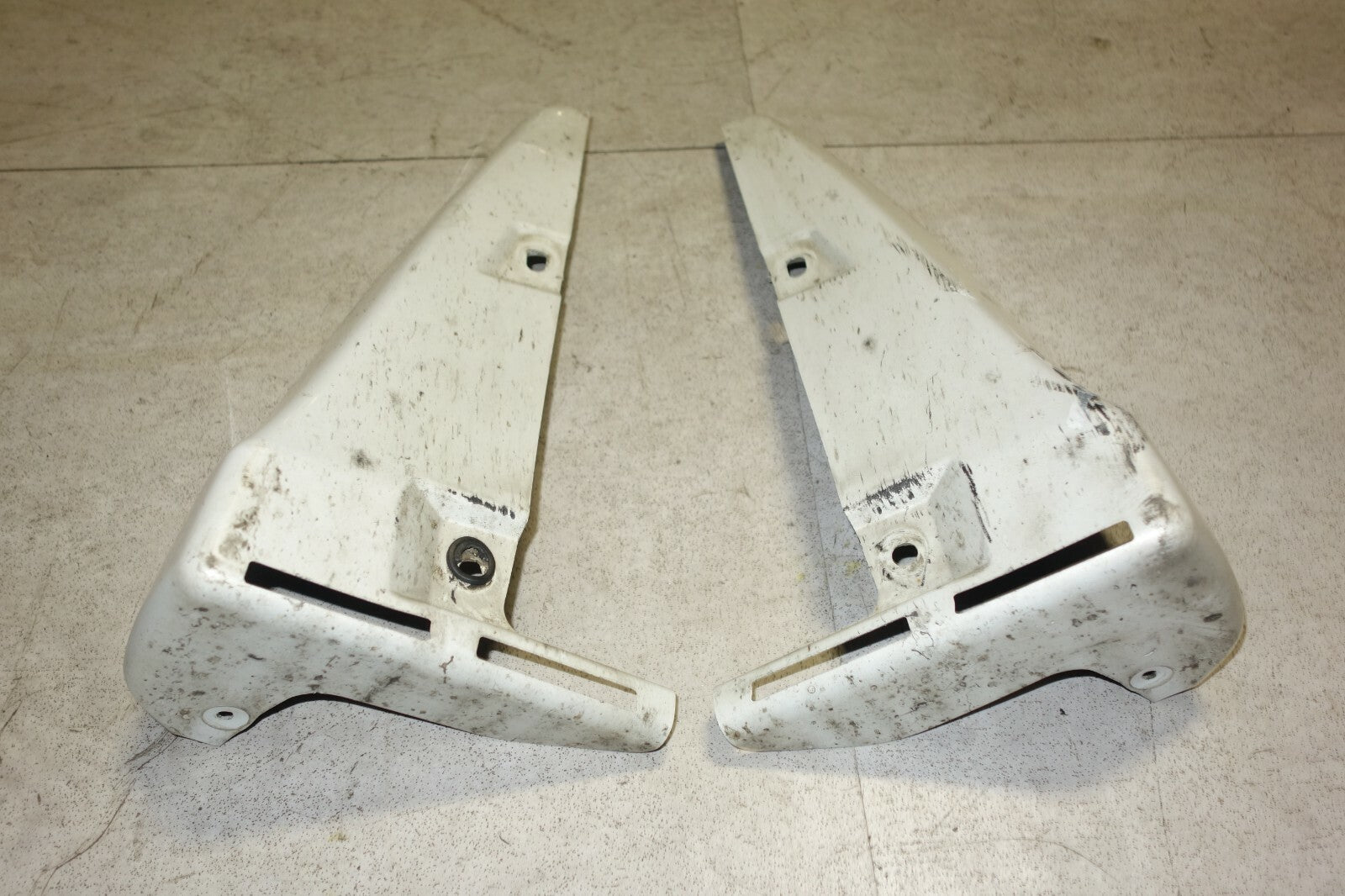 JDM 2005-2009 SUBARU LEGACY OEM SPEC-B REAR BUMPER AERO SPATS VALANCES WAGON