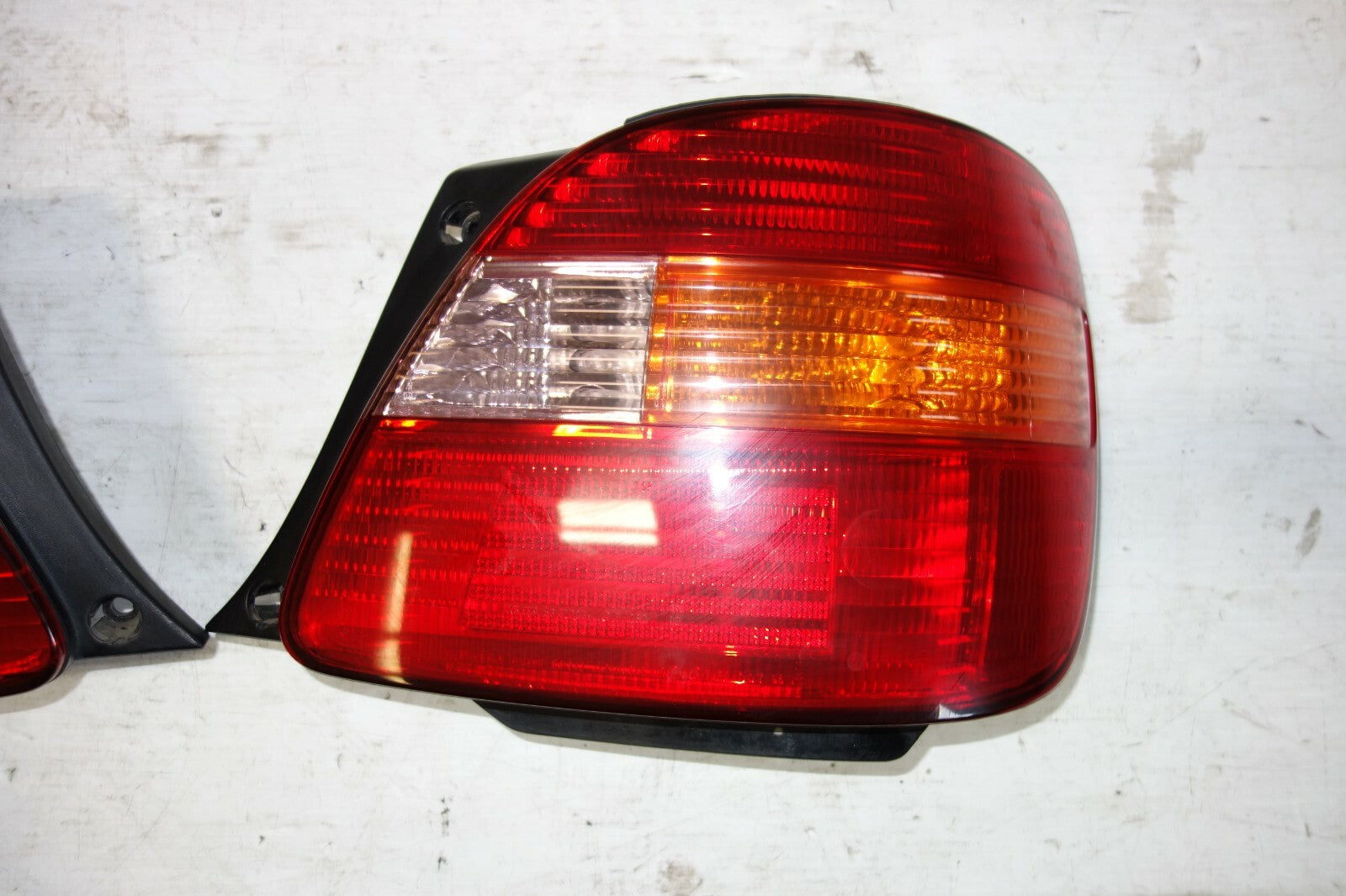 JDM 1998-2005 TOYOTA ARISTO LEXUS GS300 GS400 GS430 TAIL LIGHTS LAMPS SET