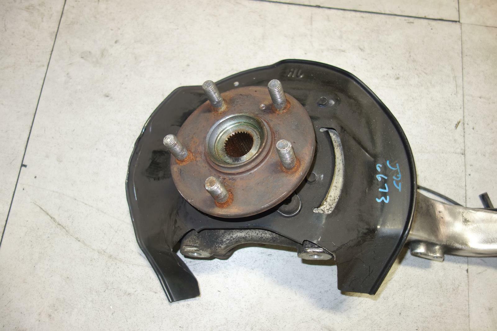 Genuine Acura RL Front Right Wheel Hub Bearing Knuckle Spindle 2005-2012